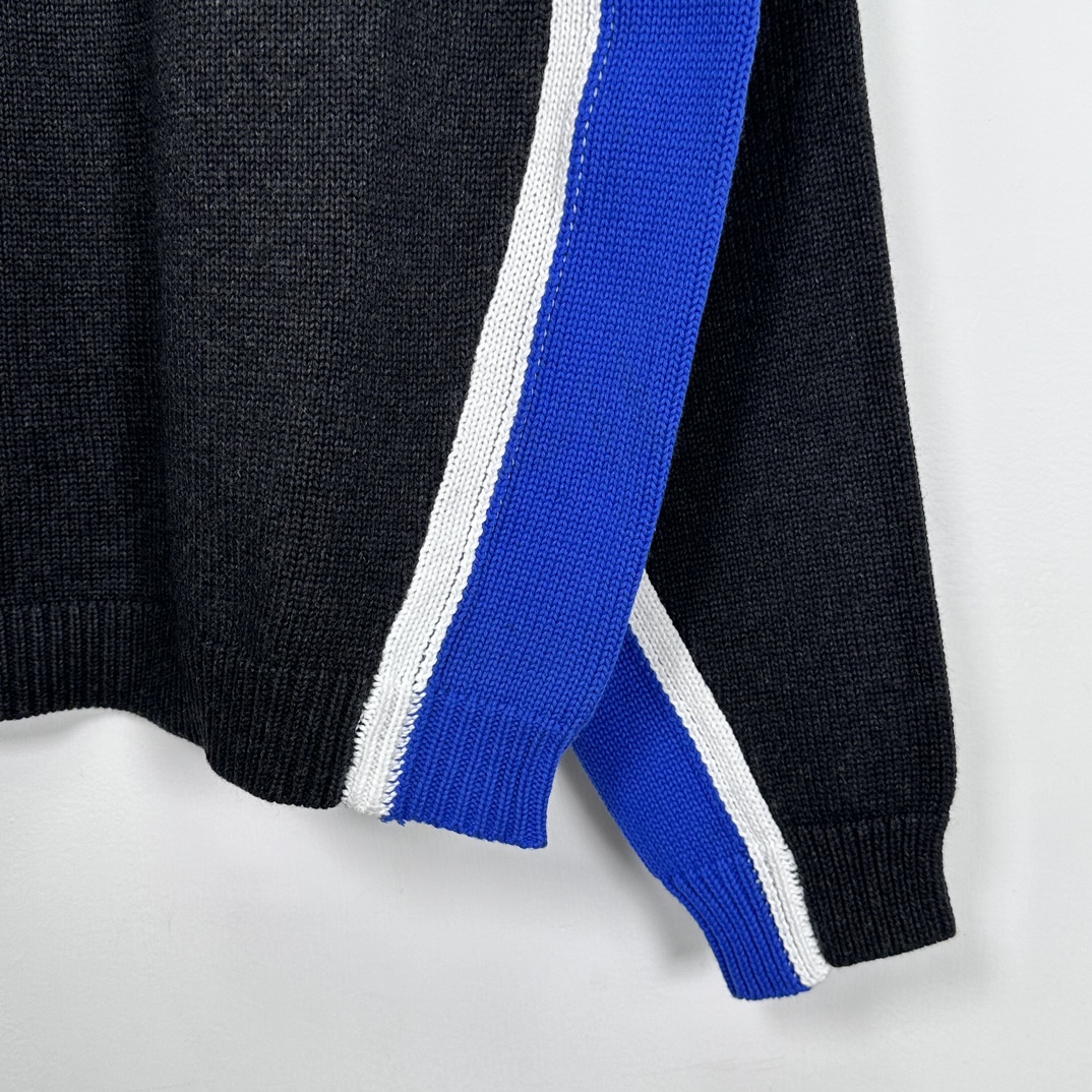 STUSSY CONTRAST STRIPE CREW RELAXED FIT(117253) STUSSY CONTRAST STRIPE CREW RELAXED FIT(117253)