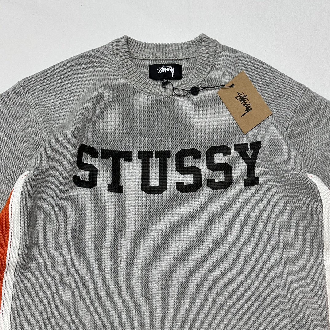 STUSSY CONTRAST STRIPE CREW RELAXED FIT(117253) STUSSY CONTRAST STRIPE CREW RELAXED FIT(117253)