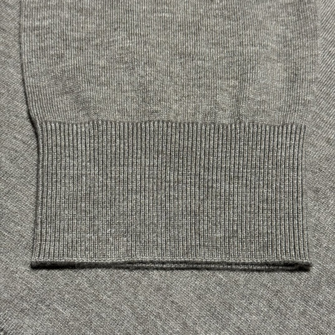 BOTTEGA VENETA 23FW Bottega Veneta Turtleneck（753740V37J01540）