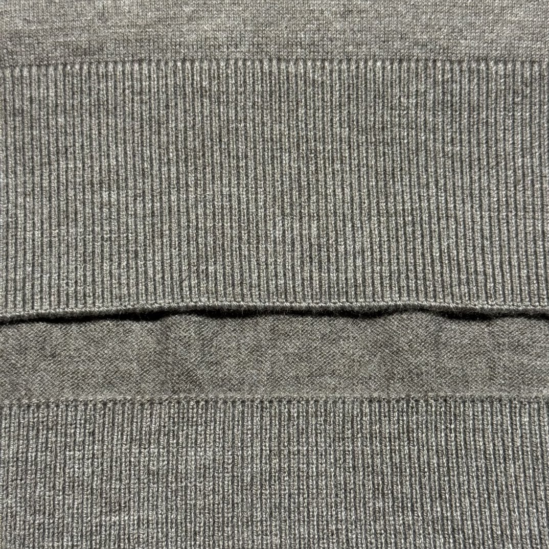 BOTTEGA VENETA 23FW Bottega Veneta Turtleneck（753740V37J01540）