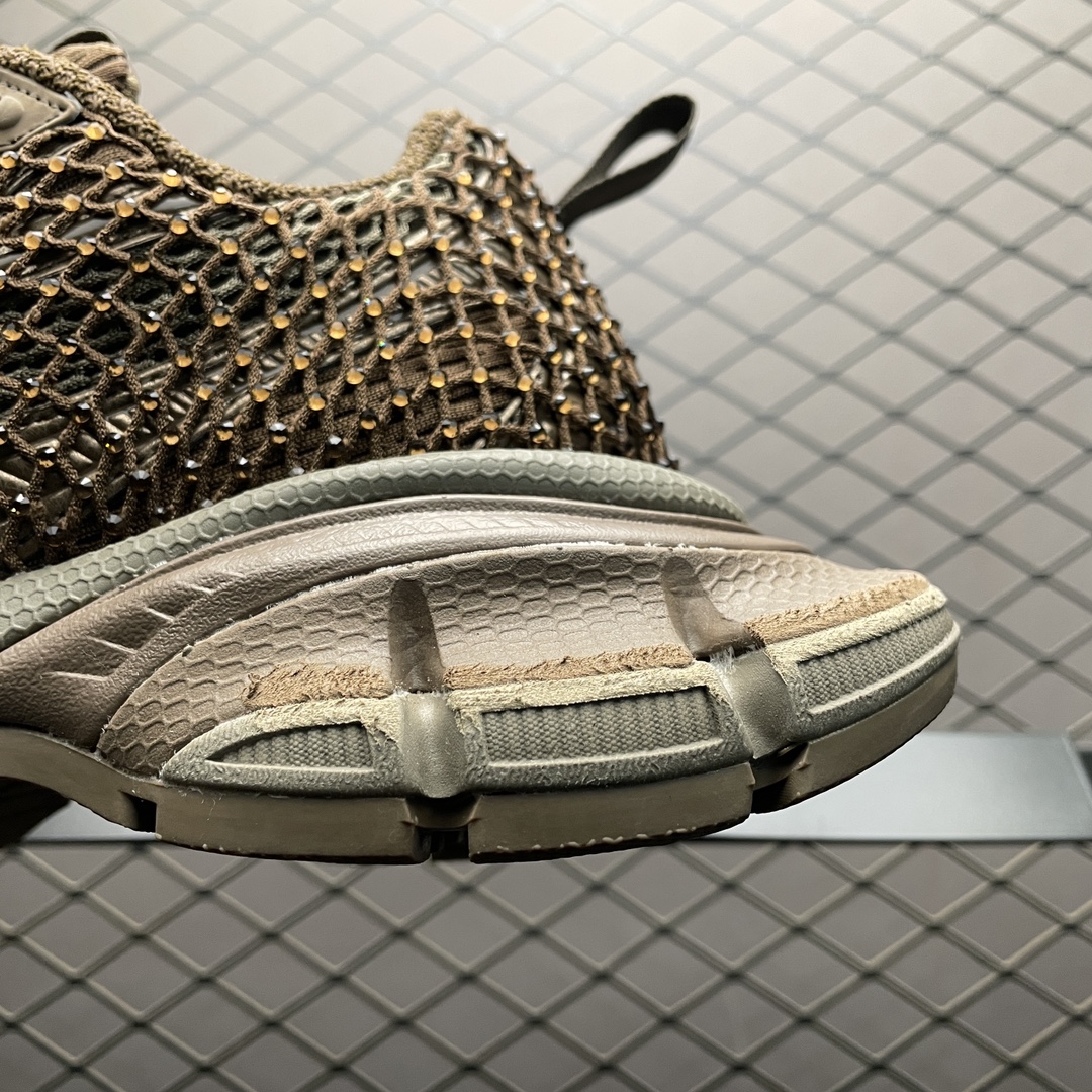 BALENCIAGA 3XL Sneaker（788818W3XFN2000）