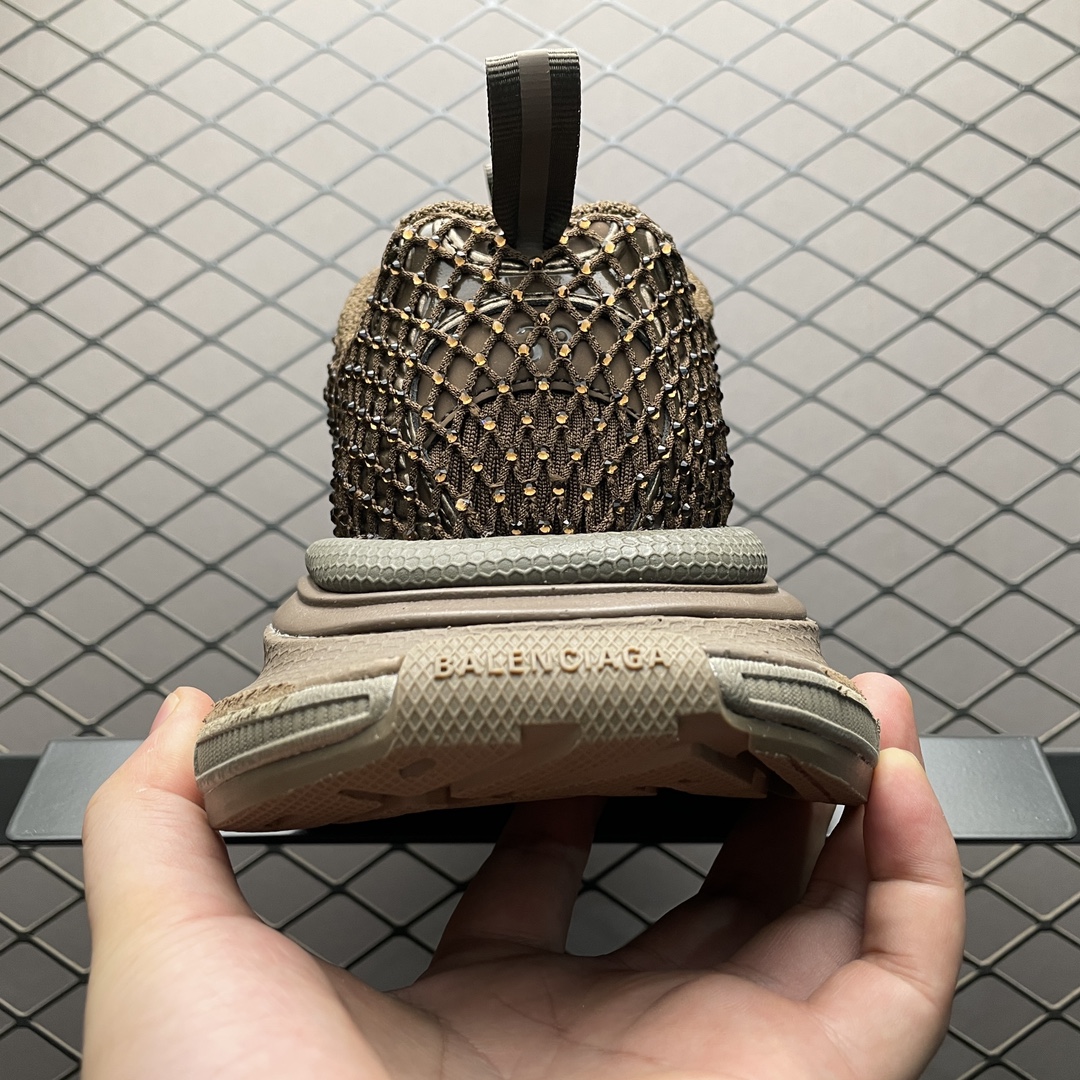 BALENCIAGA 3XL Sneaker（788818W3XFN2000）