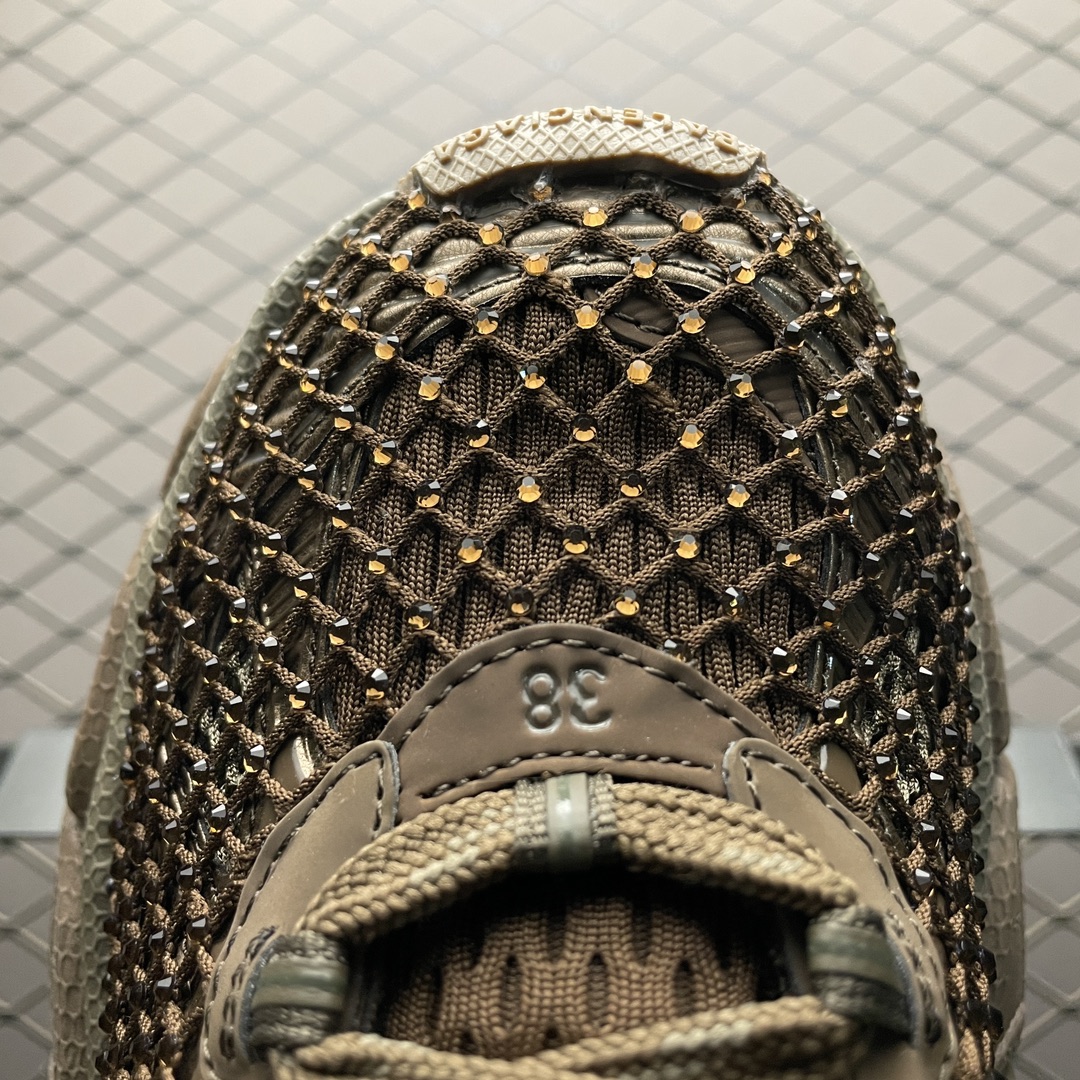 BALENCIAGA 3XL Sneaker（788818W3XFN2000）