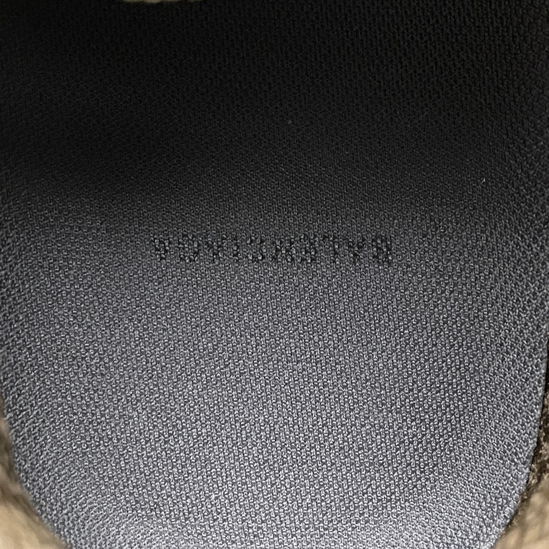BALENCIAGA 3XL Sneaker（788818W3XFN2000）
