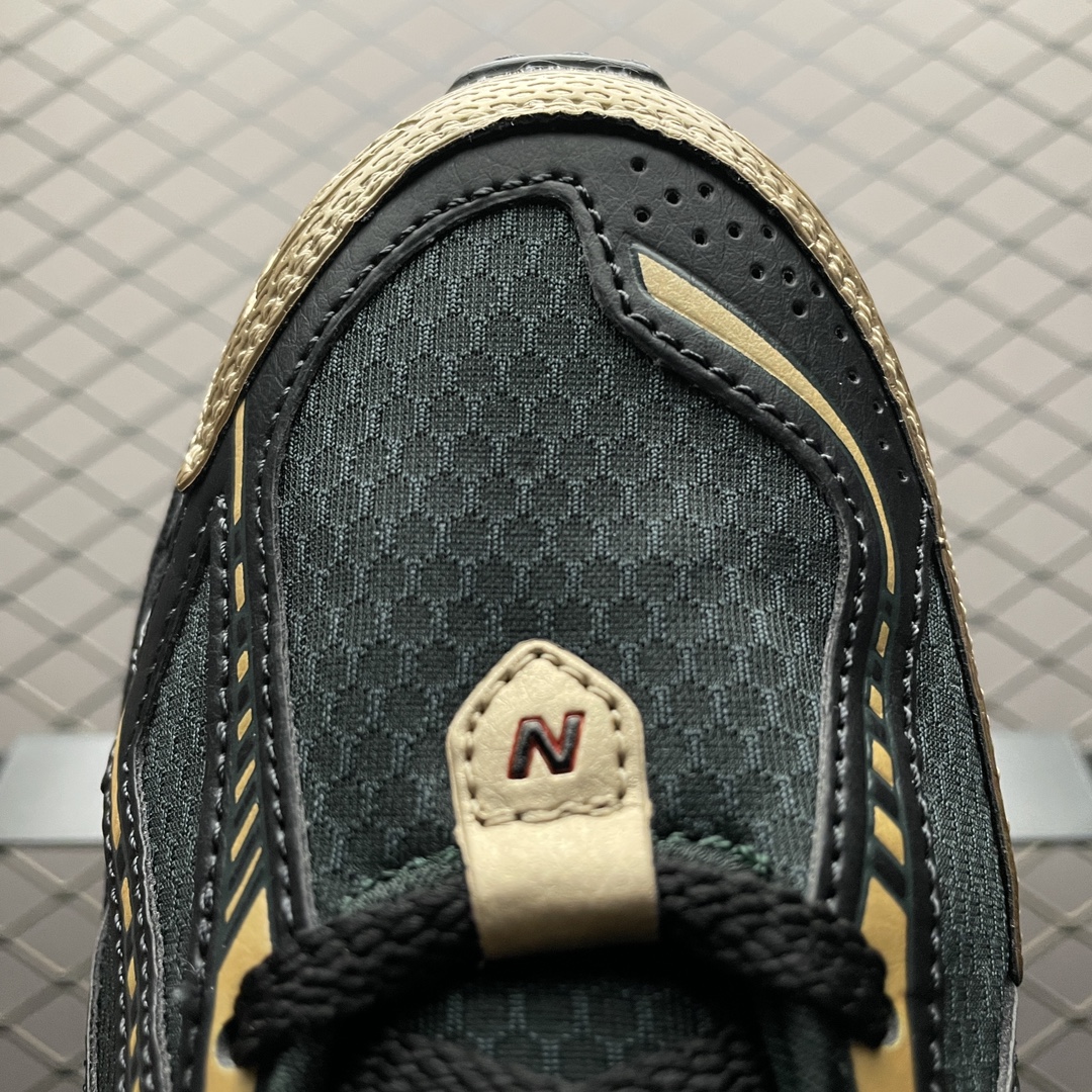 KITH × New Balance 1906R "Black/Green" （M1906RKS）