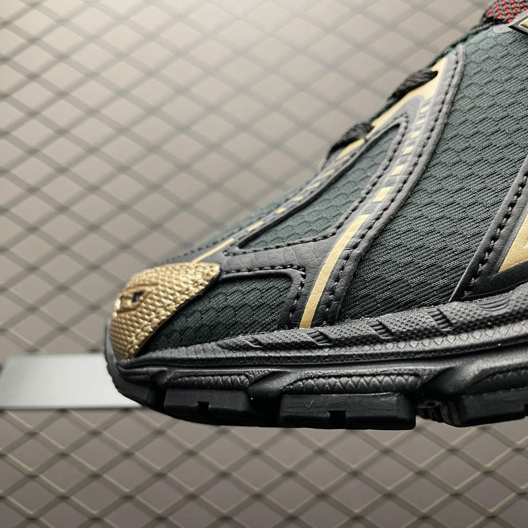 KITH × New Balance 1906R "Black/Green" （M1906RKS）