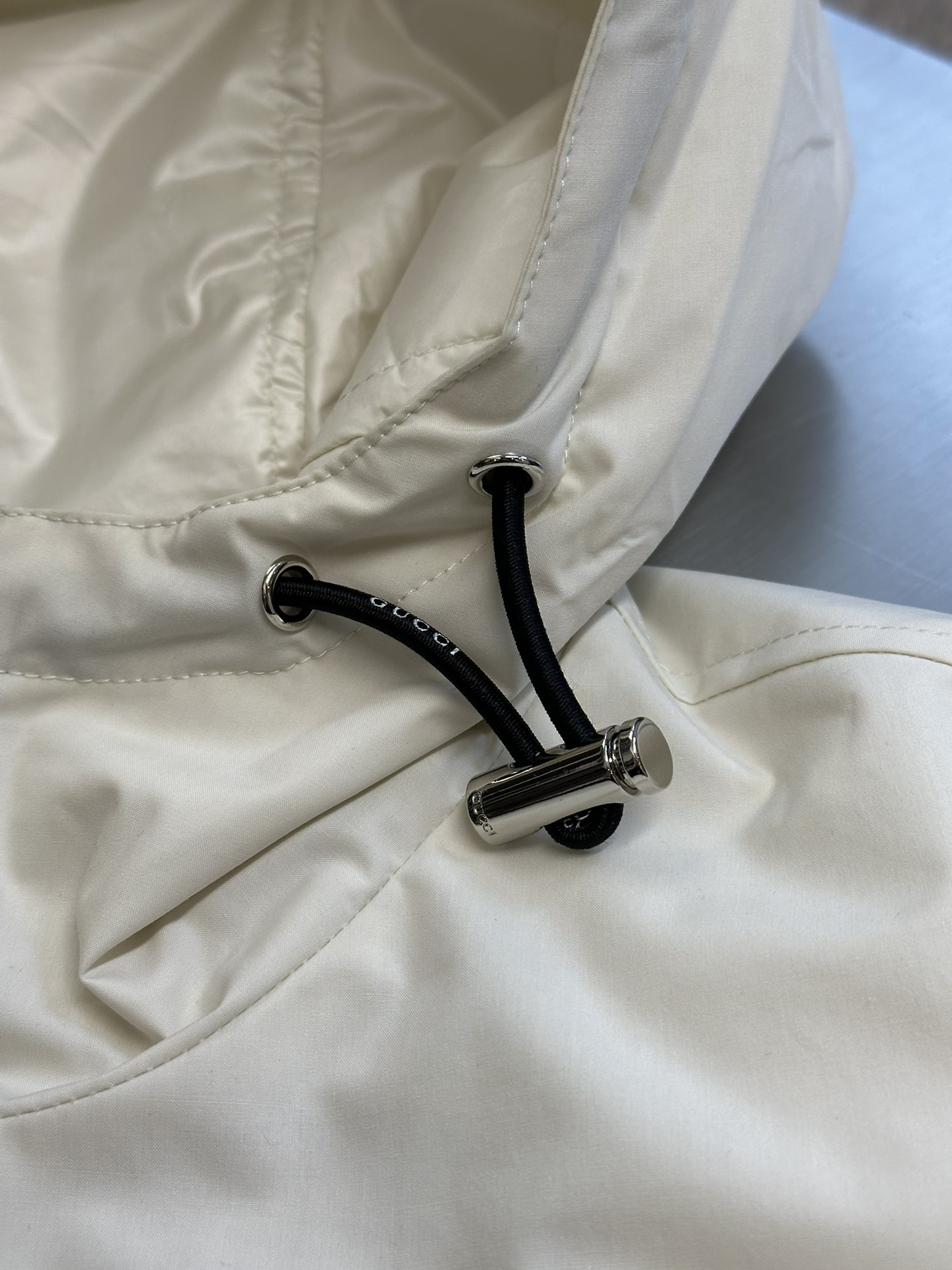 GUCCI Technical Cotton Canvas Hooded Jacket "Black/White"（787197-ZARAK-1043）