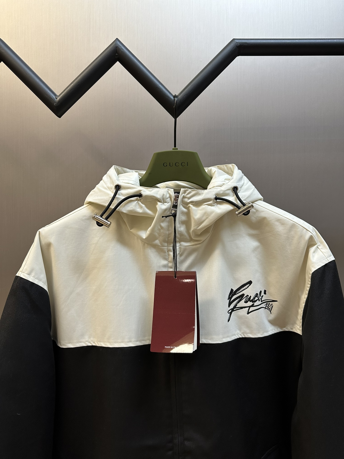 GUCCI Technical Cotton Canvas Hooded Jacket "Black/White"（787197-ZARAK-1043）