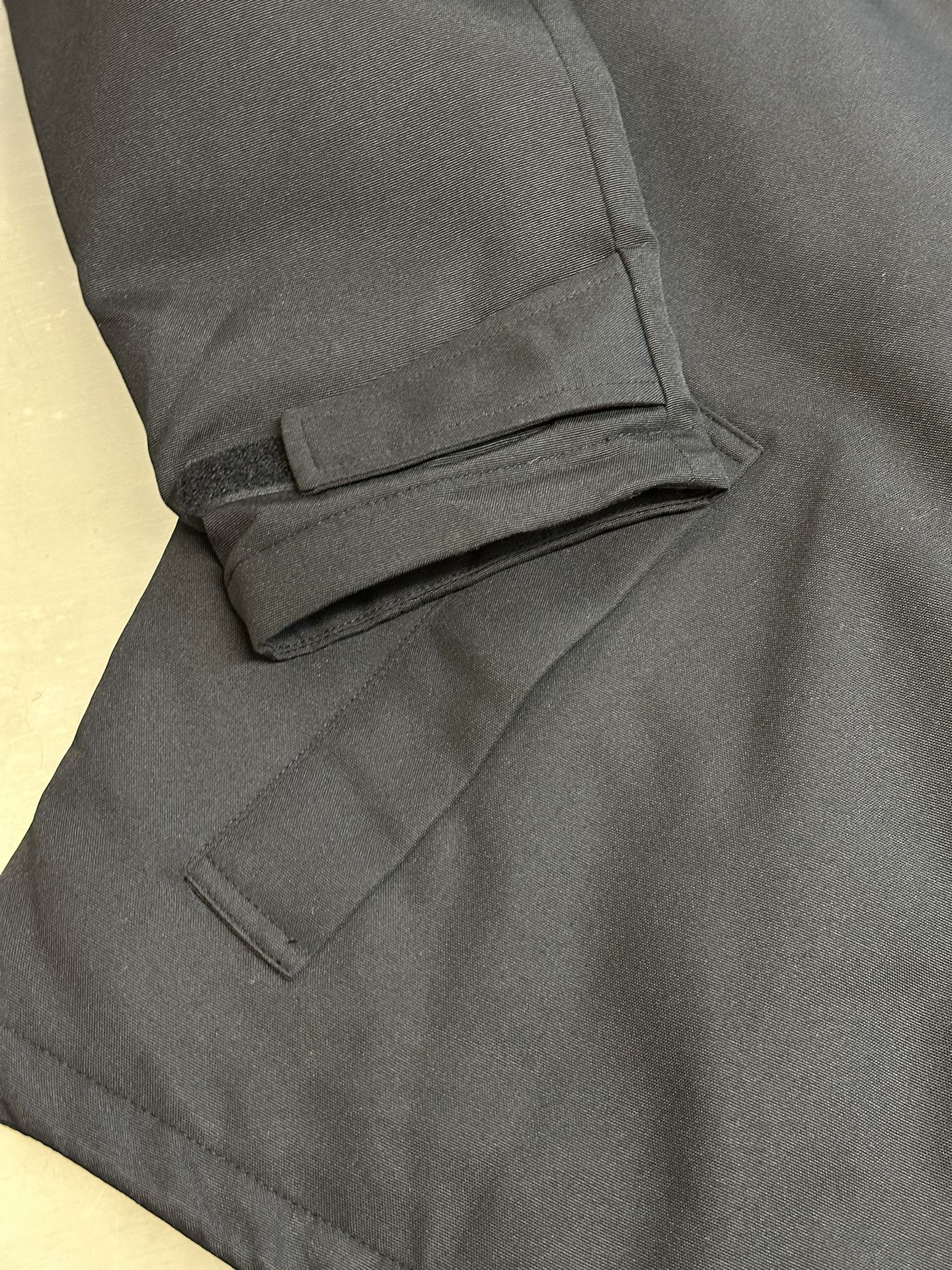 GUCCI Technical Cotton Canvas Hooded Jacket "Black/White"（787197-ZARAK-1043）