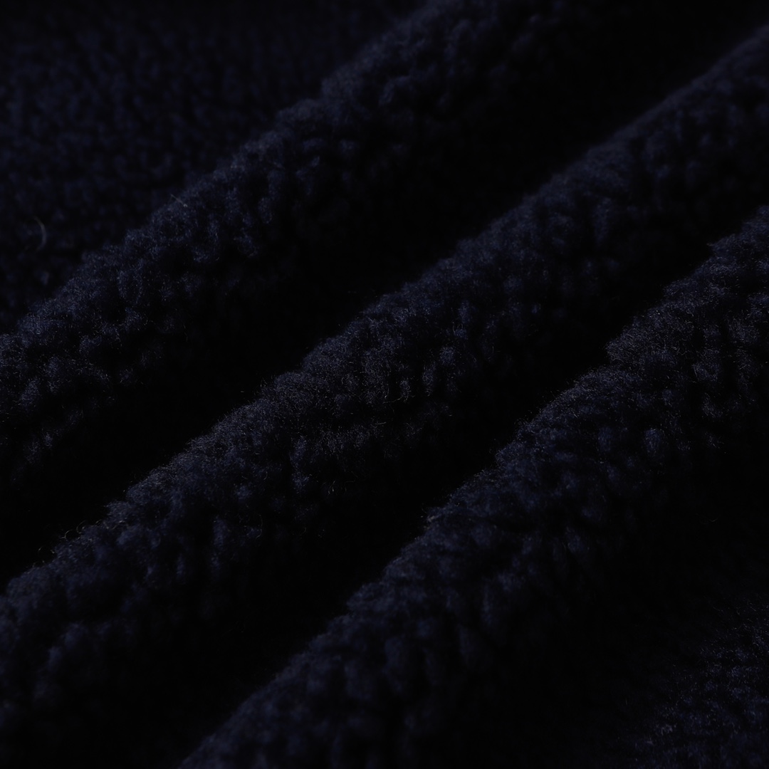 Louis Vuitton  Leather patch fleece blouson（1AGLXO）