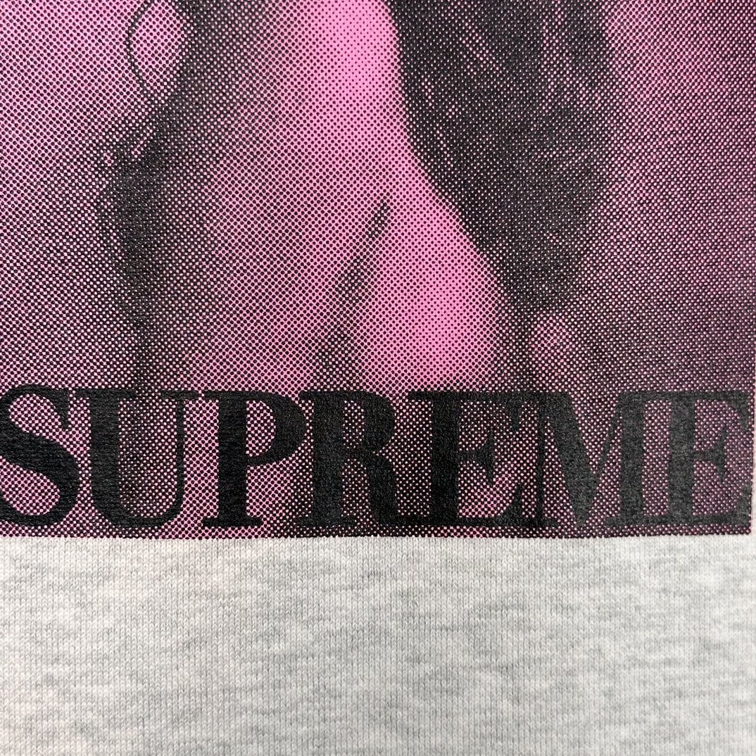 Supreme Kate Moss Hooded Sweatshirt（SUP-FW24-235）