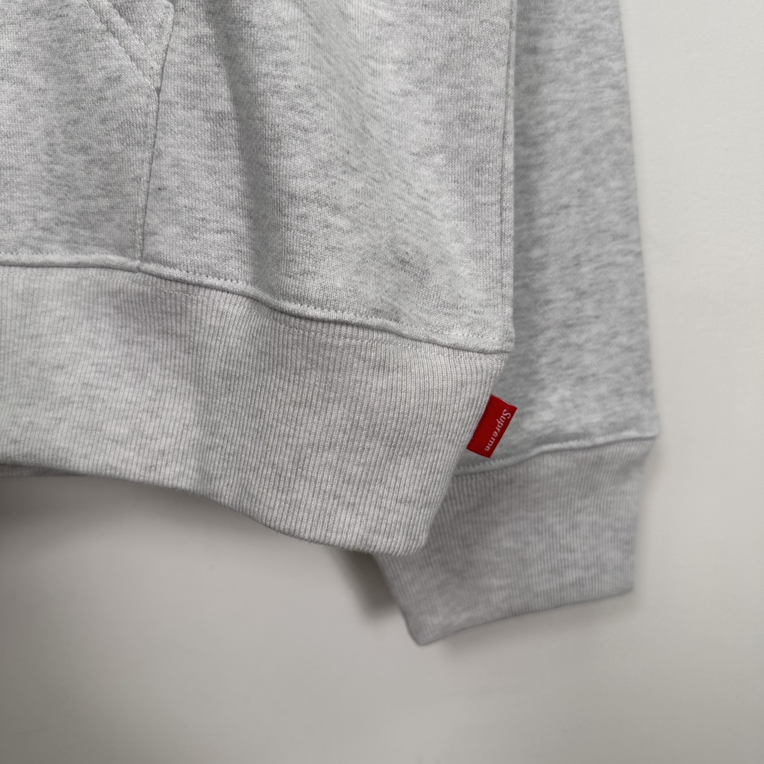 Supreme Kate Moss Hooded Sweatshirt（SUP-FW24-235）