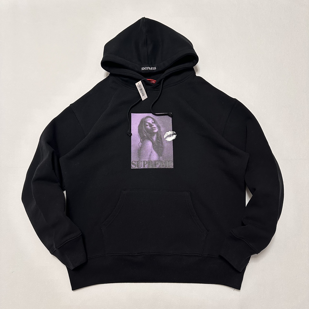 Supreme Kate Moss Hooded Sweatshirt（SUP-FW24-235）