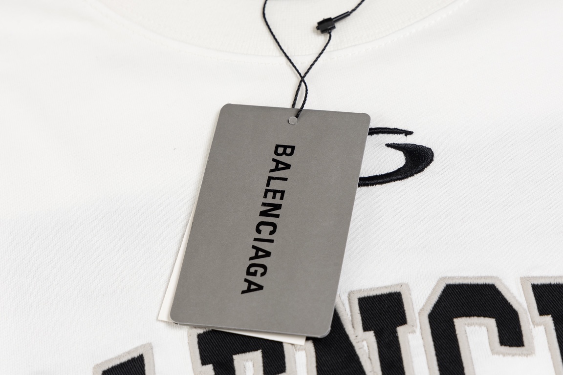 BALENCIAGA  Men's Basketball Series - Long Sleeve T-Shirt, Large Fit (796917TRVW99016）