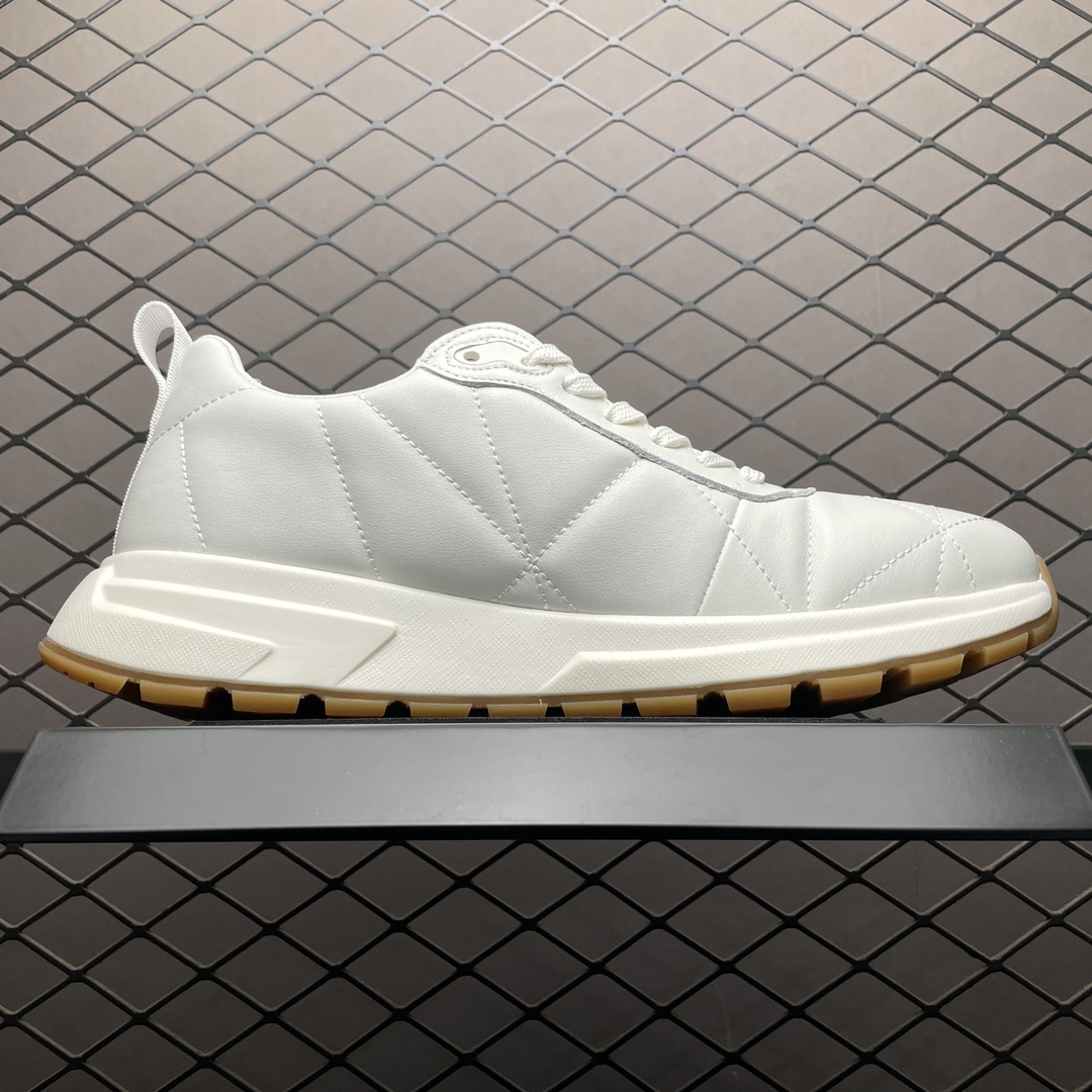 Prada Logo Plaque Sneakers 'Black'（2EE367_3LGO_F0964_F_G000）