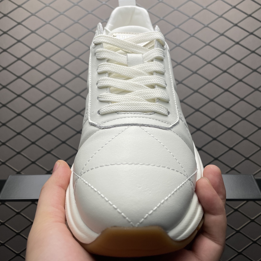 Prada Logo Plaque Sneakers 'Black'（2EE367_3LGO_F0964_F_G000）