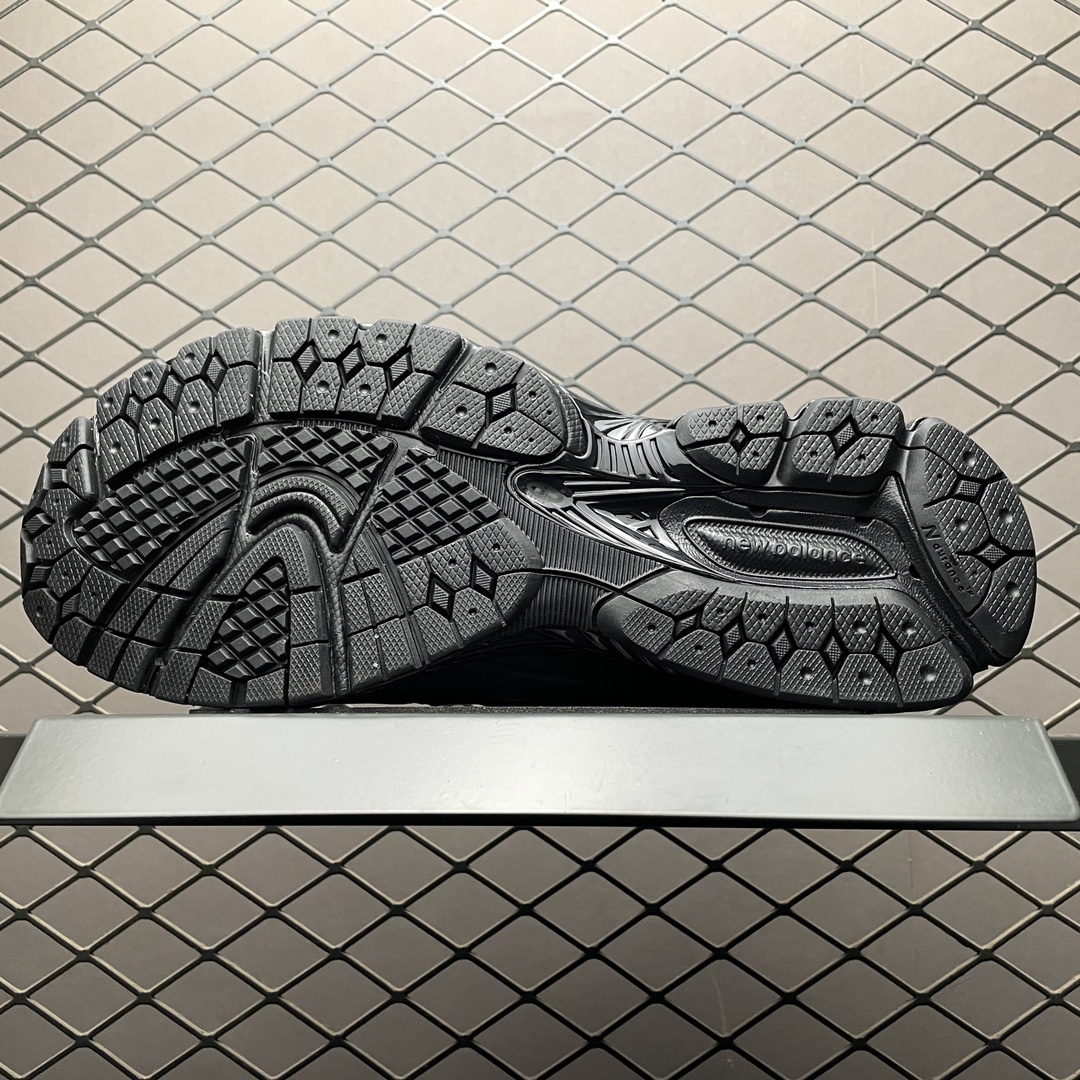 JJJJound × New Balance 2002R GORE-TEX "Charcoal" M2002RXZ(M2002RXZ）