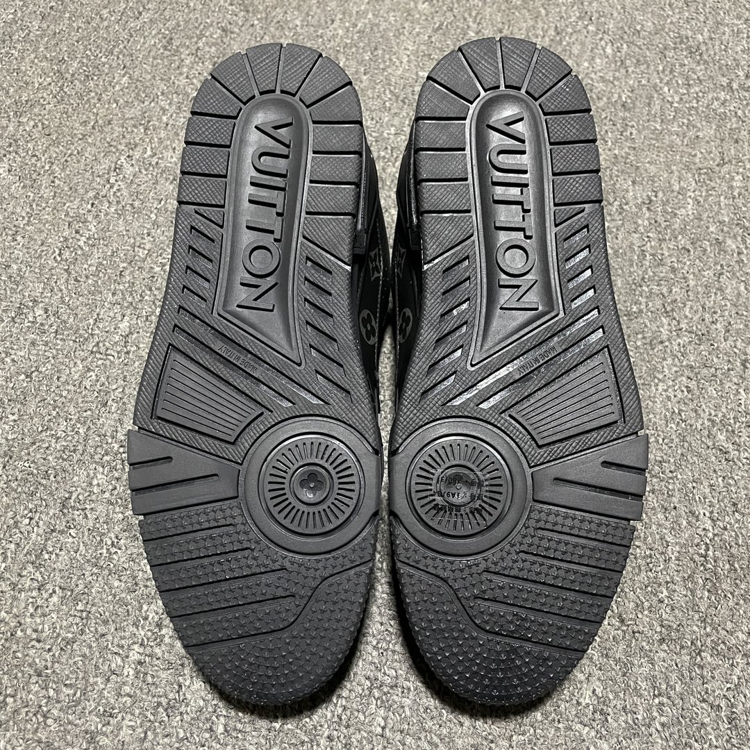 Louis Vuitton LV Trainer Line Sneakers（1ADF0Z）