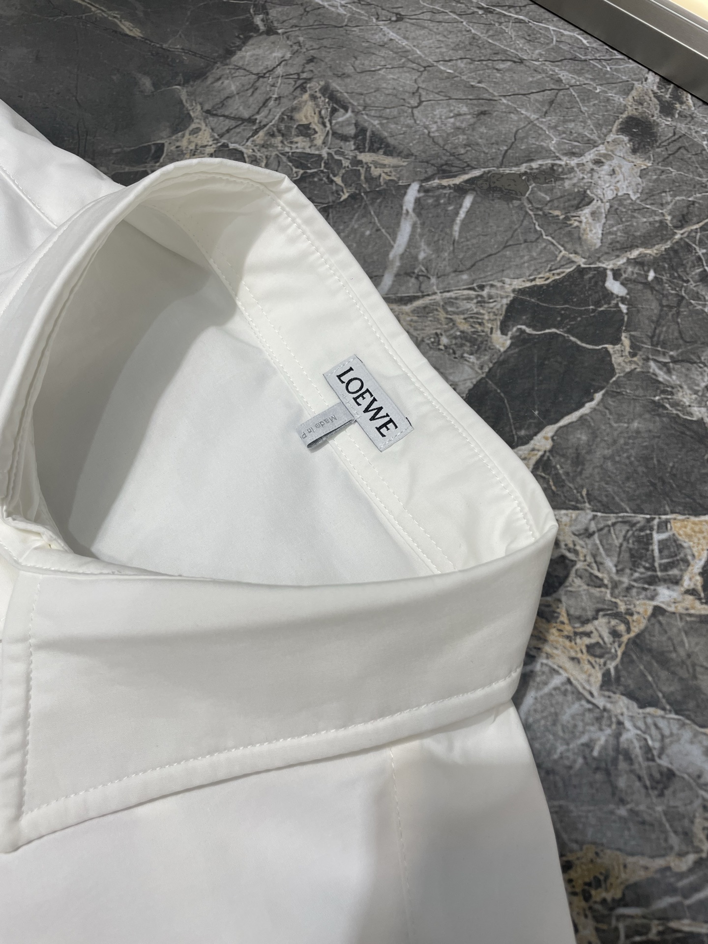 LOEWE Anagram embroidered buttoned shirt（H526Y05WDX）