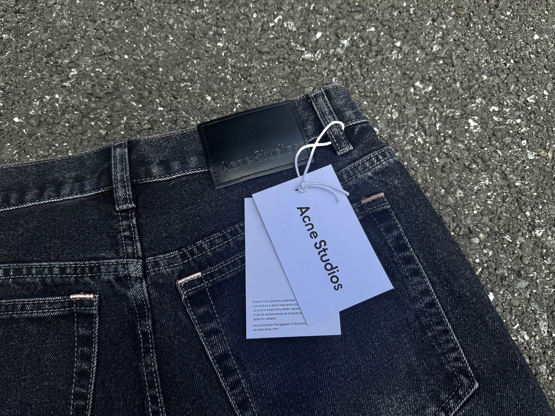 Acne Studios 2021M Loose Fit Jeans (B00363-900）