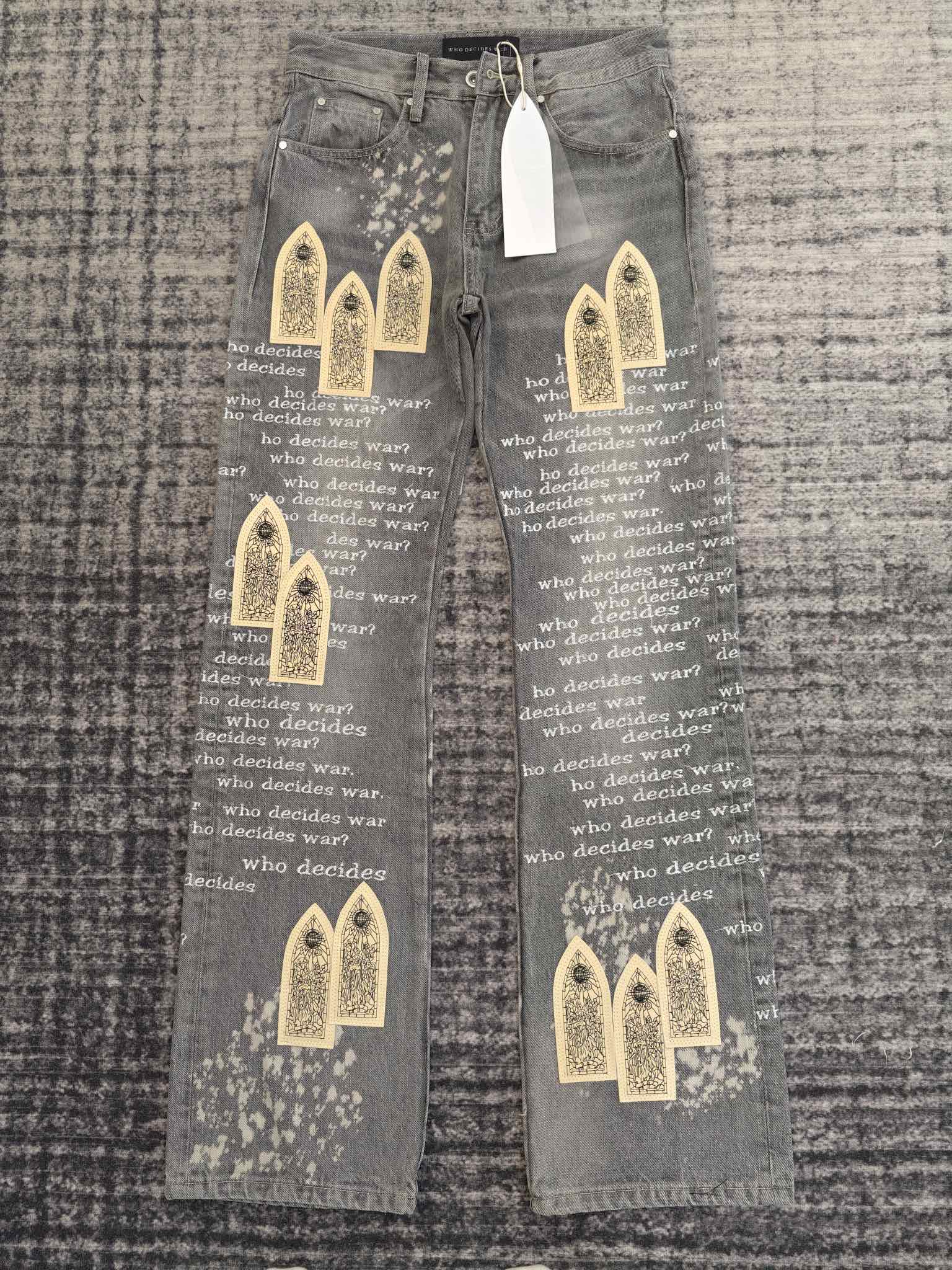 Who Decides War Scripture Jeans (1120680021FW24）