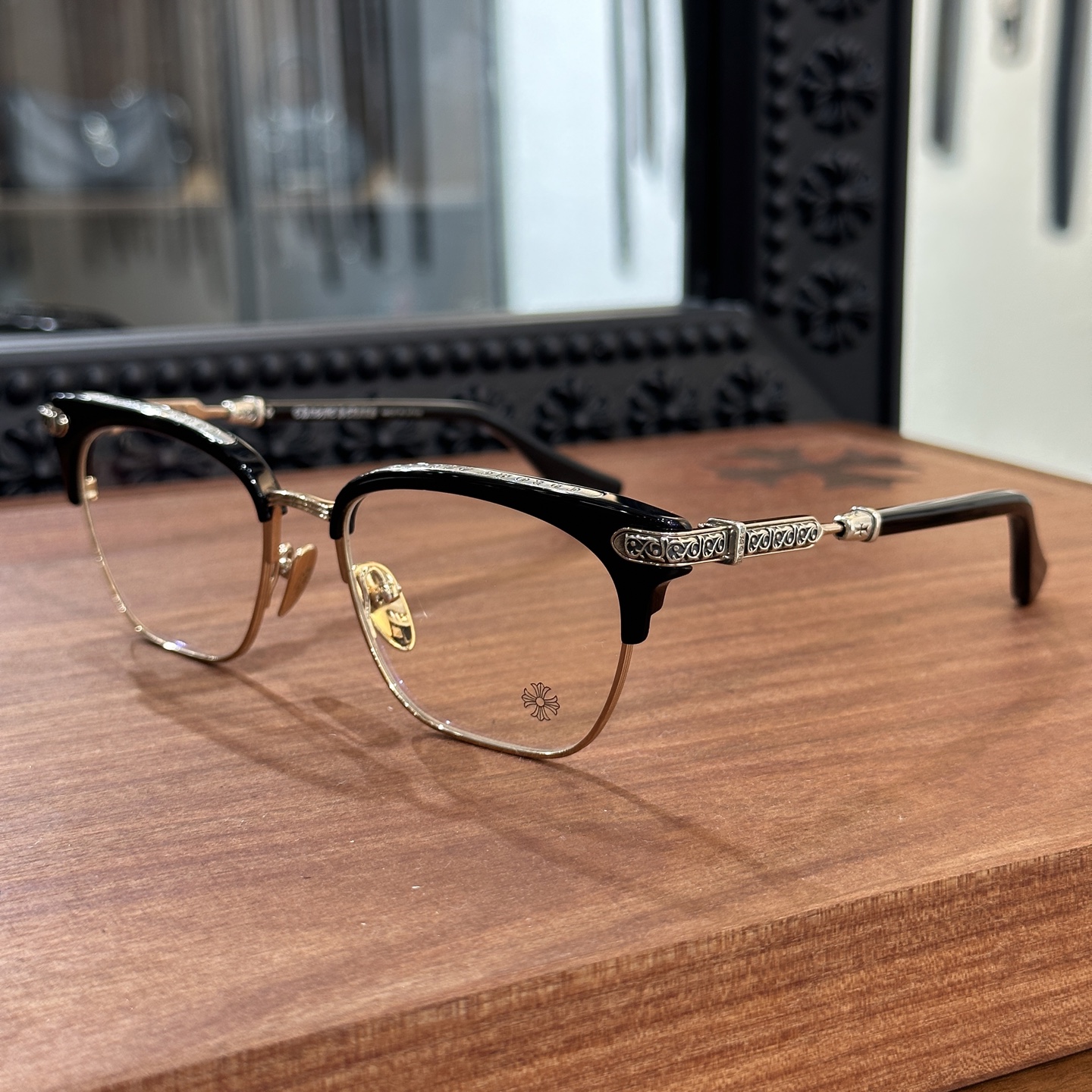 Chrome Hearts brand VERTICAL SMILE II/Side Eternity Vine eyeglasses(CHROME HEARTS 424)