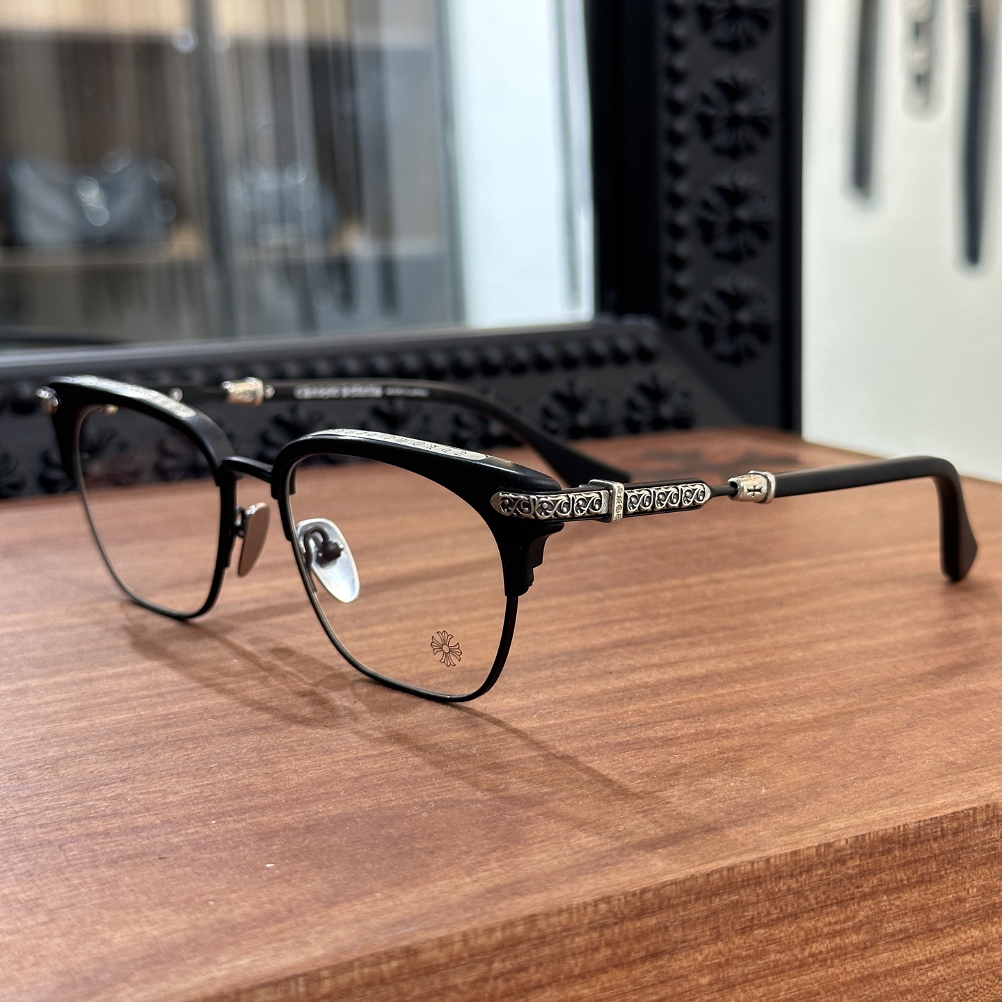 Chrome Hearts brand VERTICAL SMILE II/Side Eternity Vine eyeglasses(CHROME HEARTS 424)