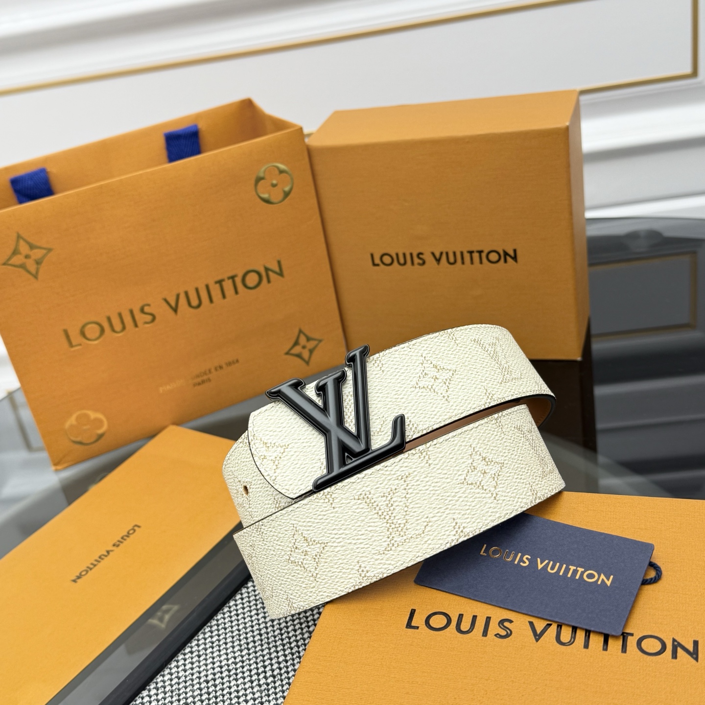 LOUIS VUITTON DIMENSION 40MM REVERSIBLE BELT（M4154U）