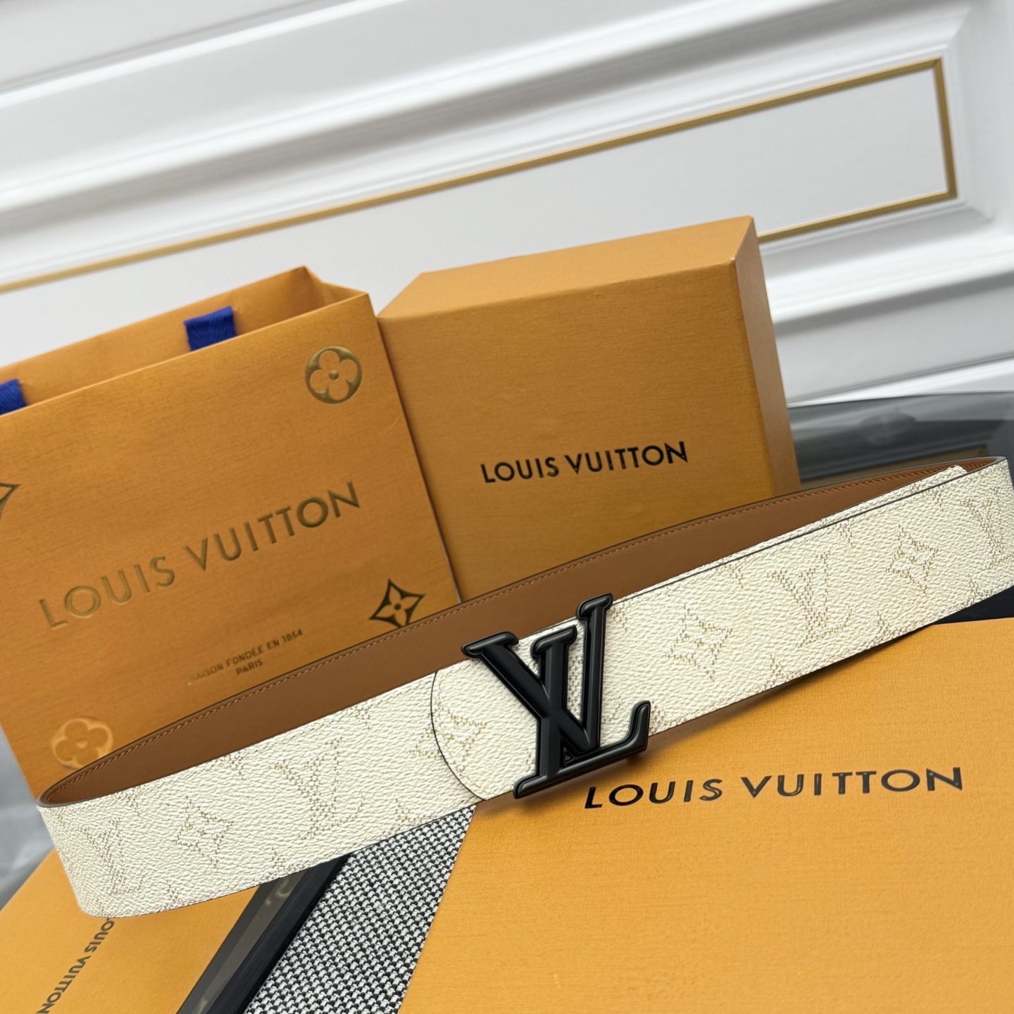 LOUIS VUITTON DIMENSION 40MM REVERSIBLE BELT（M4154U）