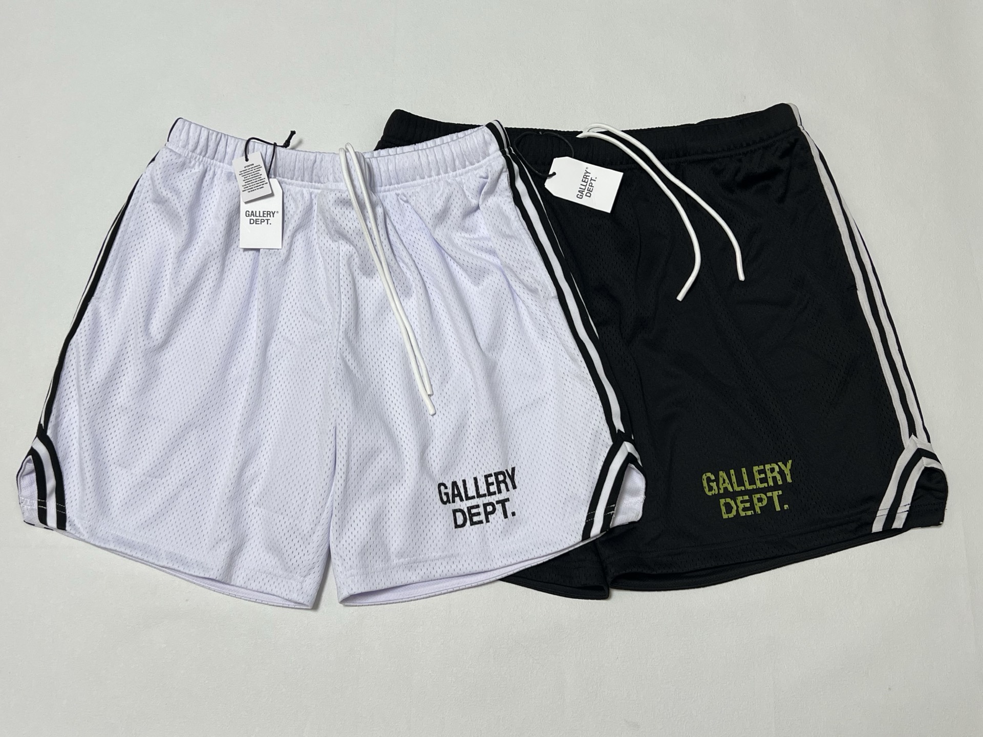 Gallery Dept. Venice Court Shorts（VCS-5245-WTBK）
