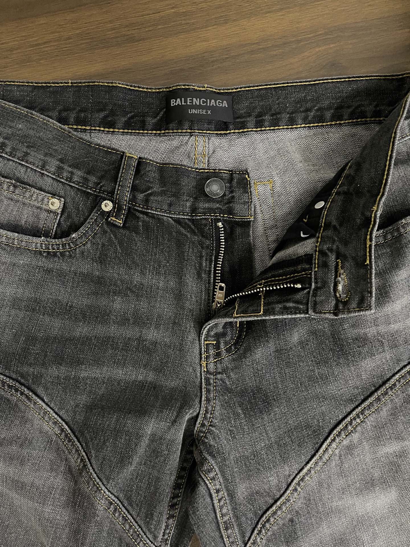 Balenciaga Fitted Low Waist Pants（833433-TSW64-1140）