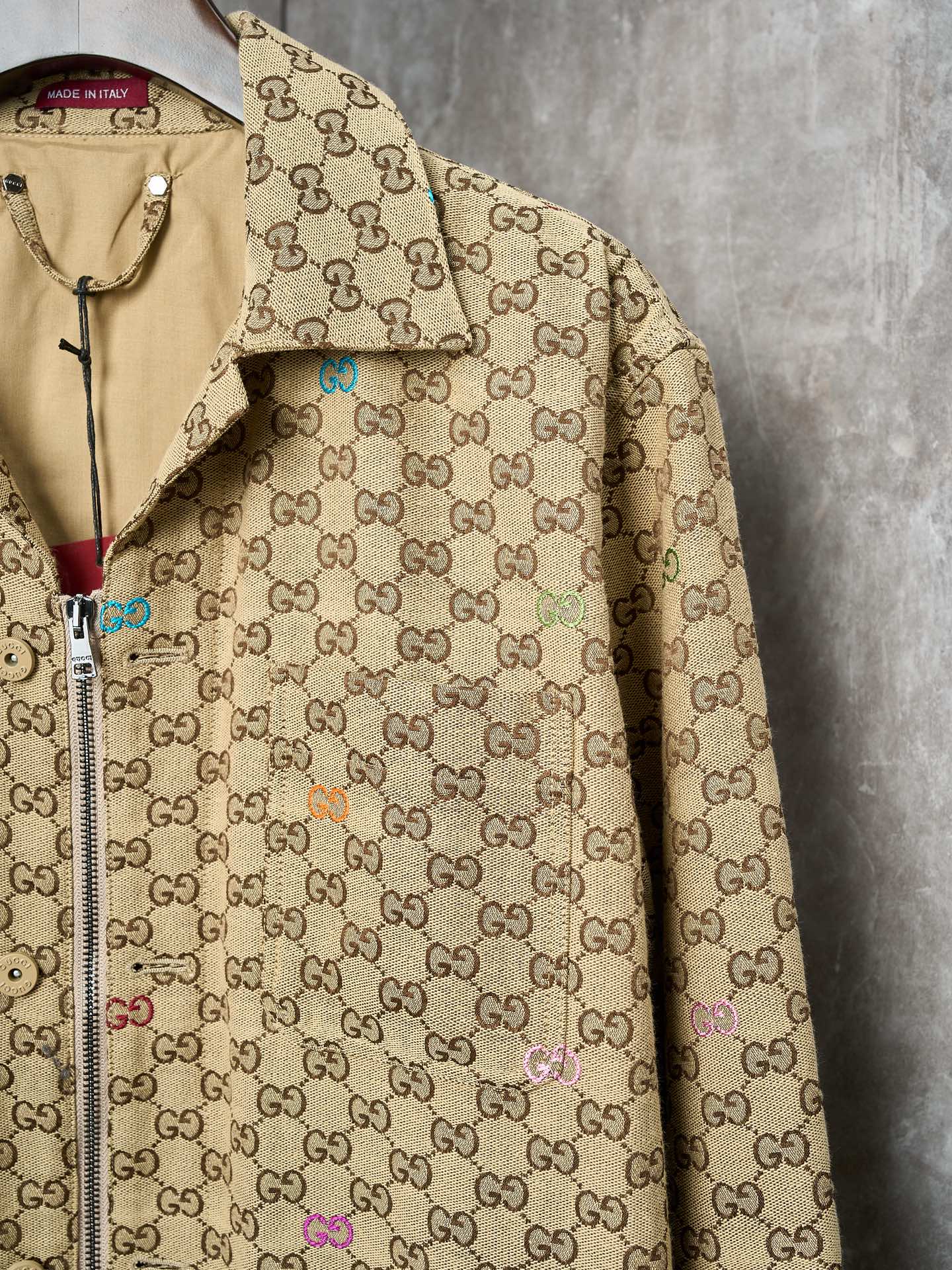 GUCCI GG canvas jacket in camel and dark brown（833305-ZAS81-2137）
