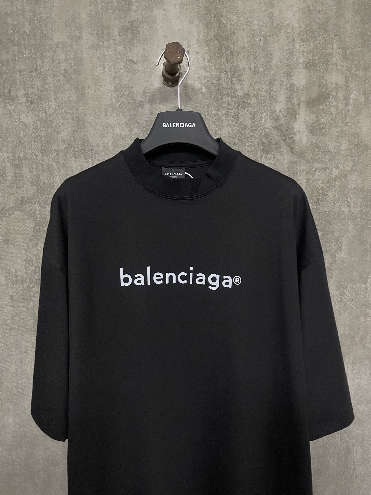 Balenciaga Mens New Copyright Medium Fit T-shirt（612966TIV541070）