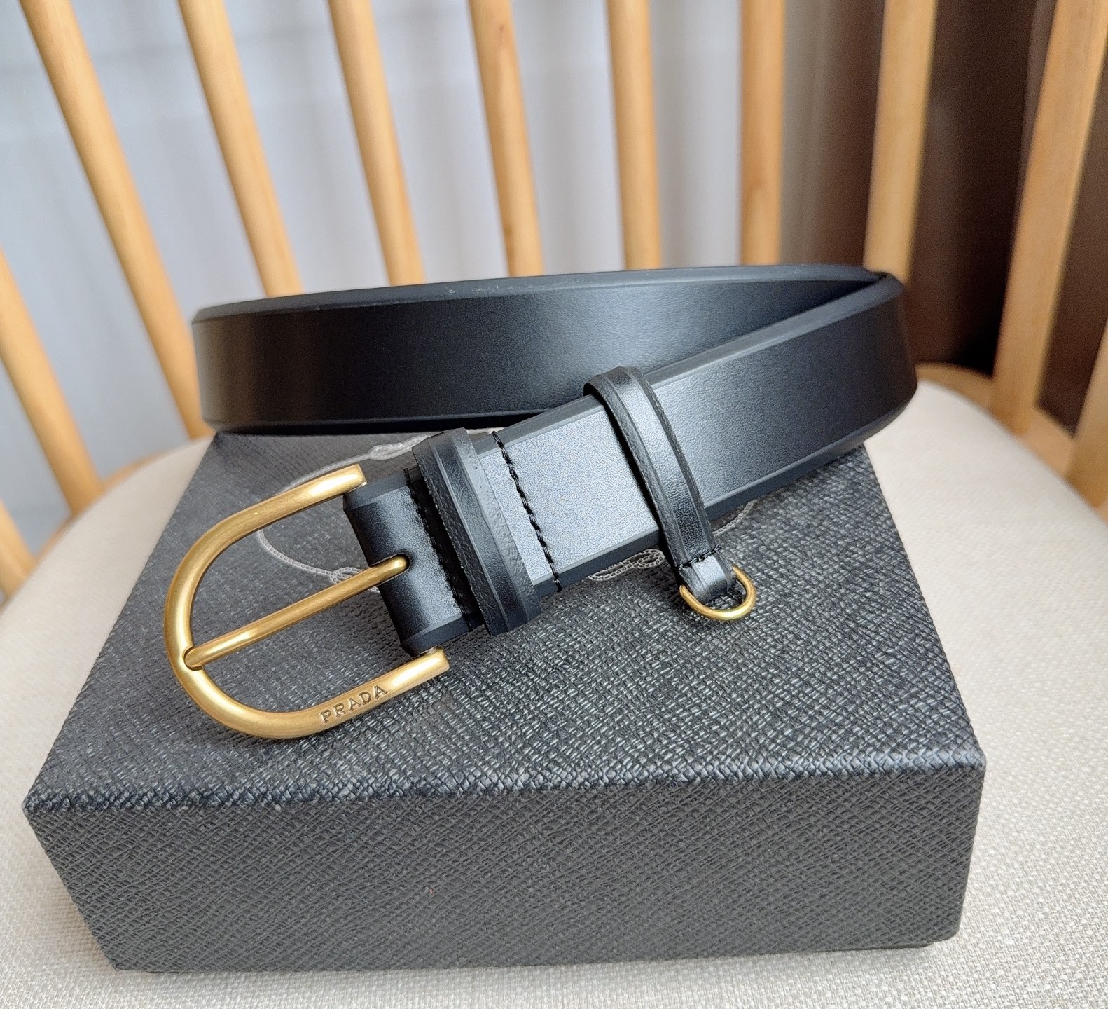 PRADA FW25 Black leather belt（1CS1472HIL）