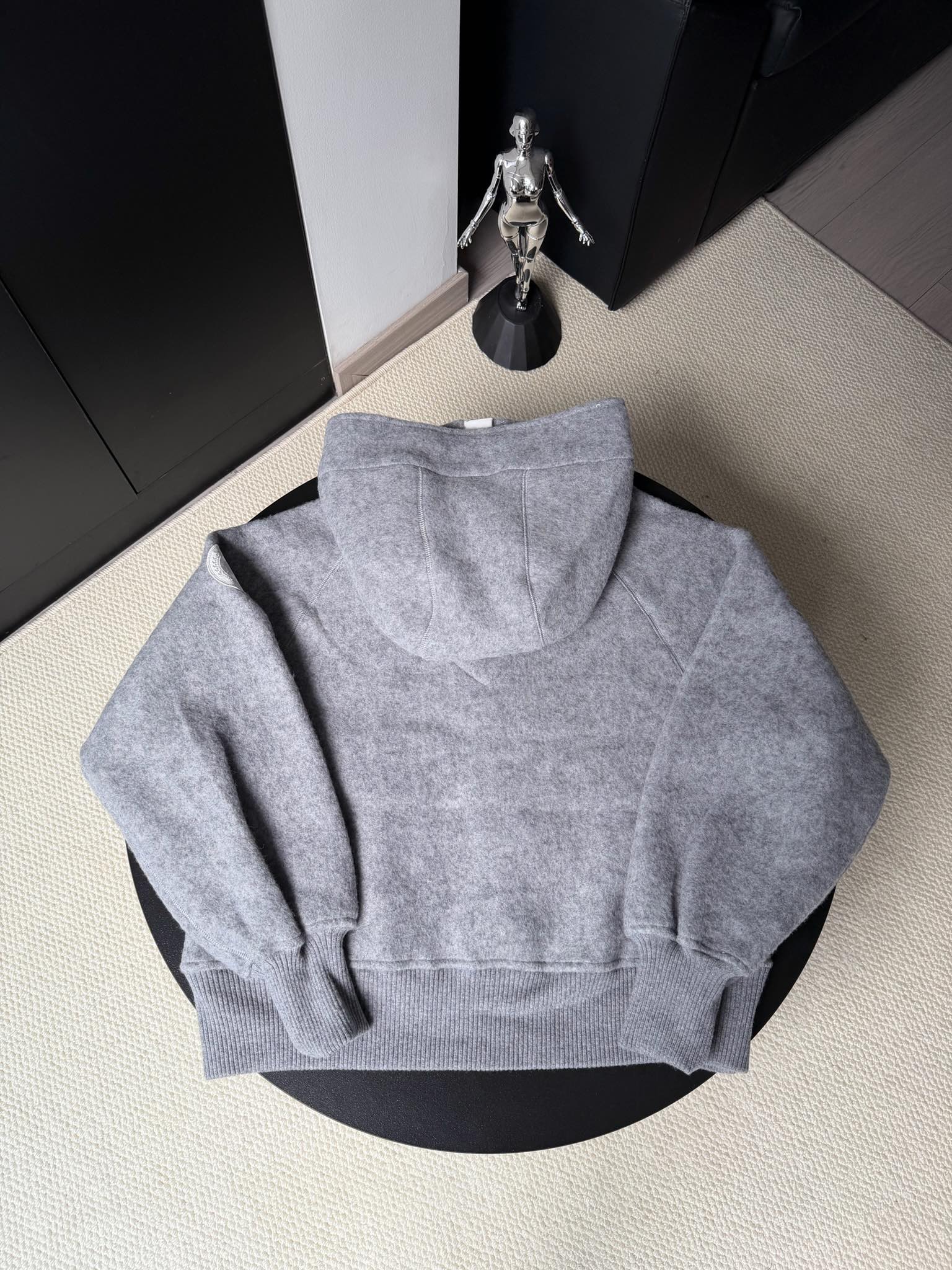 Canada Goose Chilliwack Fleece Bomber Jacket（7102W-61）