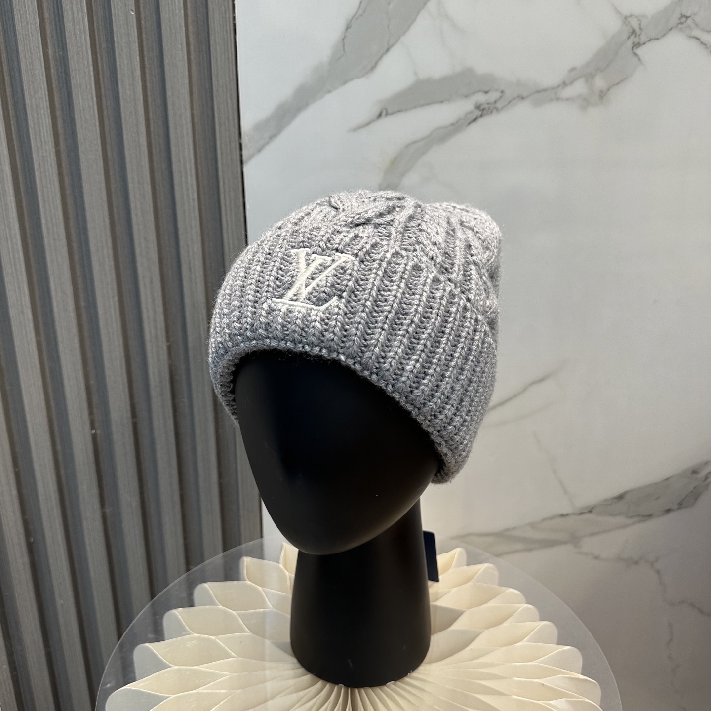 Louis Vuitton Beanie Only LV Mini Cable S00（M5215A）