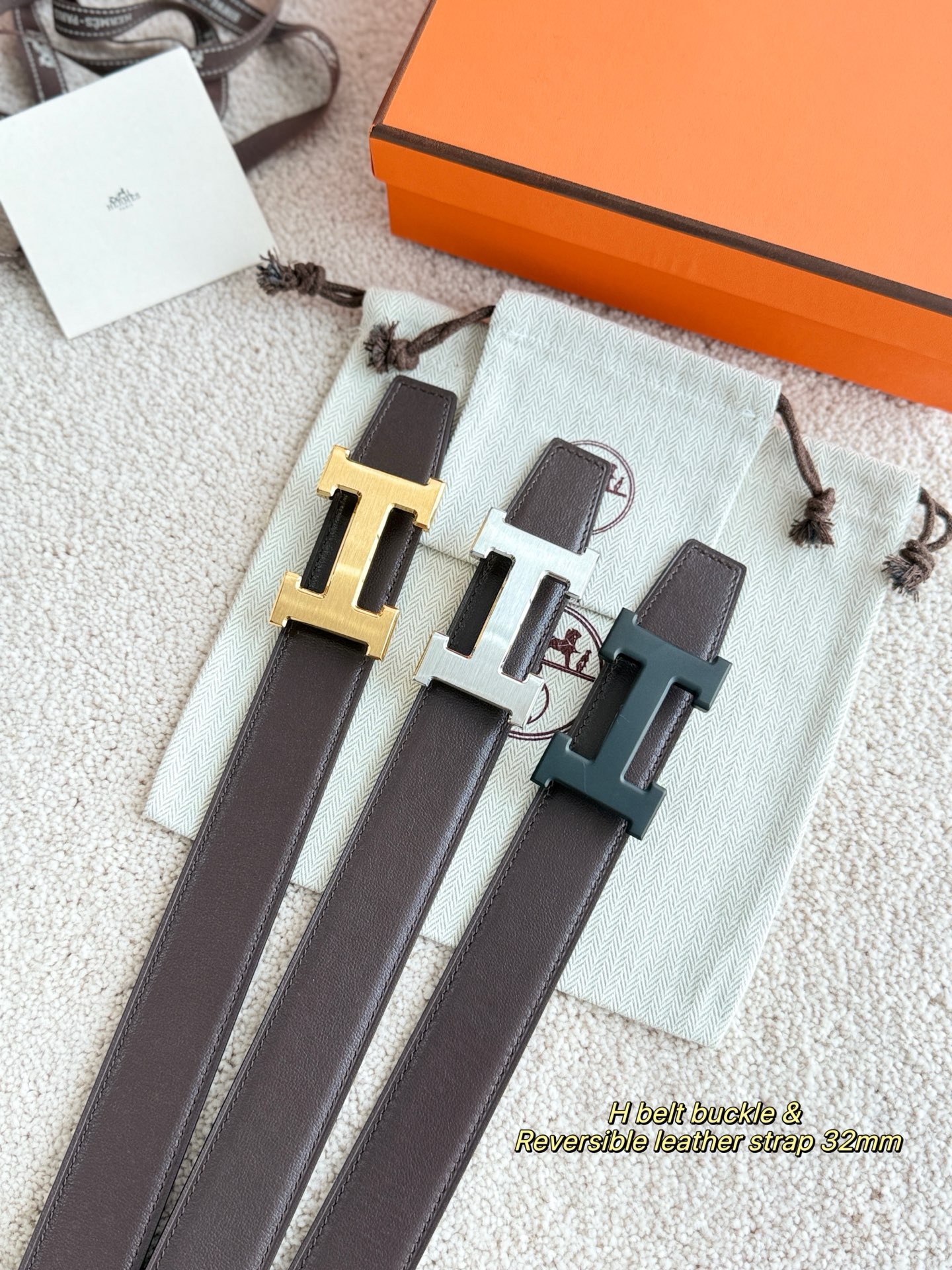 Hermès "H" buckle and reversible belt（H064544CK05-H073967CAAB0）