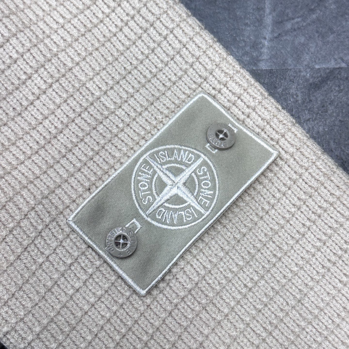 Stone Island 5100082 Ghost Crew Neck Sweater（K2S155100082S00FG-V0067）