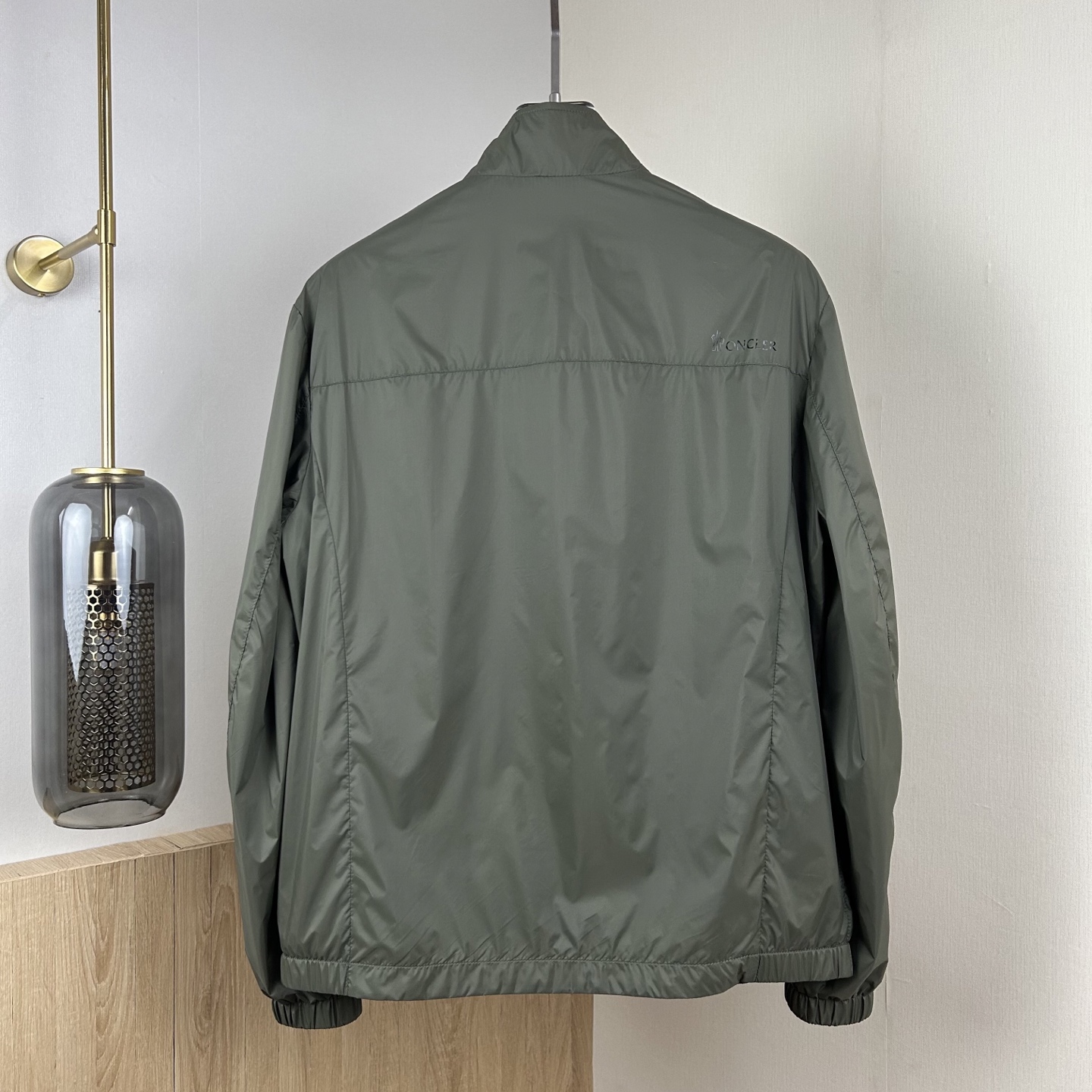 Moncler stand-up collar zip-up jacket（MC2025005）
