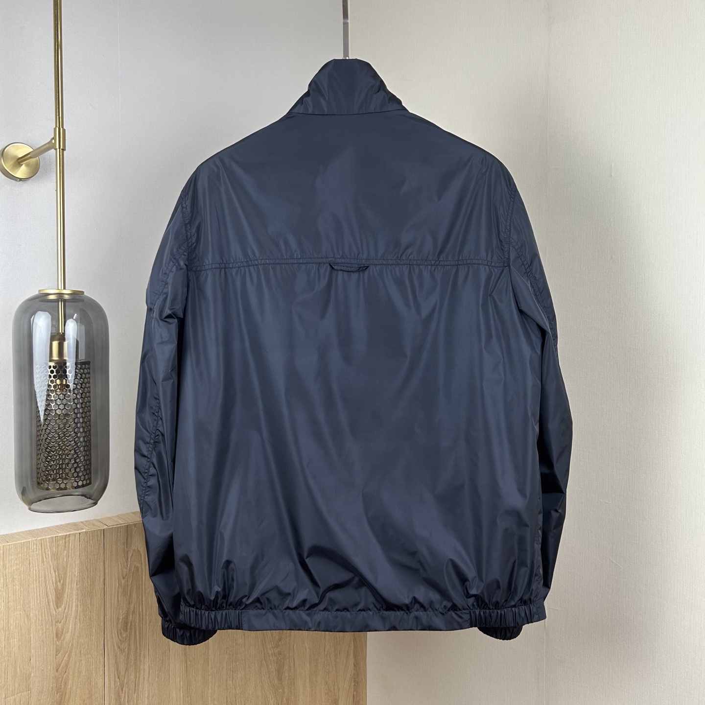 Prada stand-up collar zip-up jacket(PR2025002）