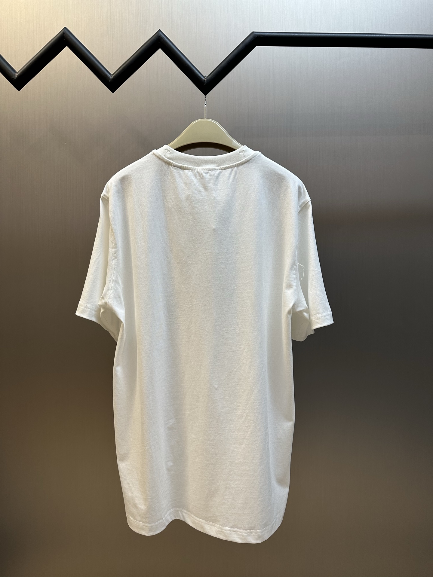 Burberry Equestrian Logo Cotton T-Shirt（81190051）