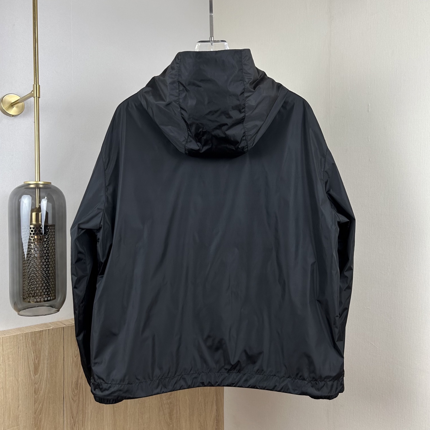 Moncler hooded zip-up jacket（MC2025006）