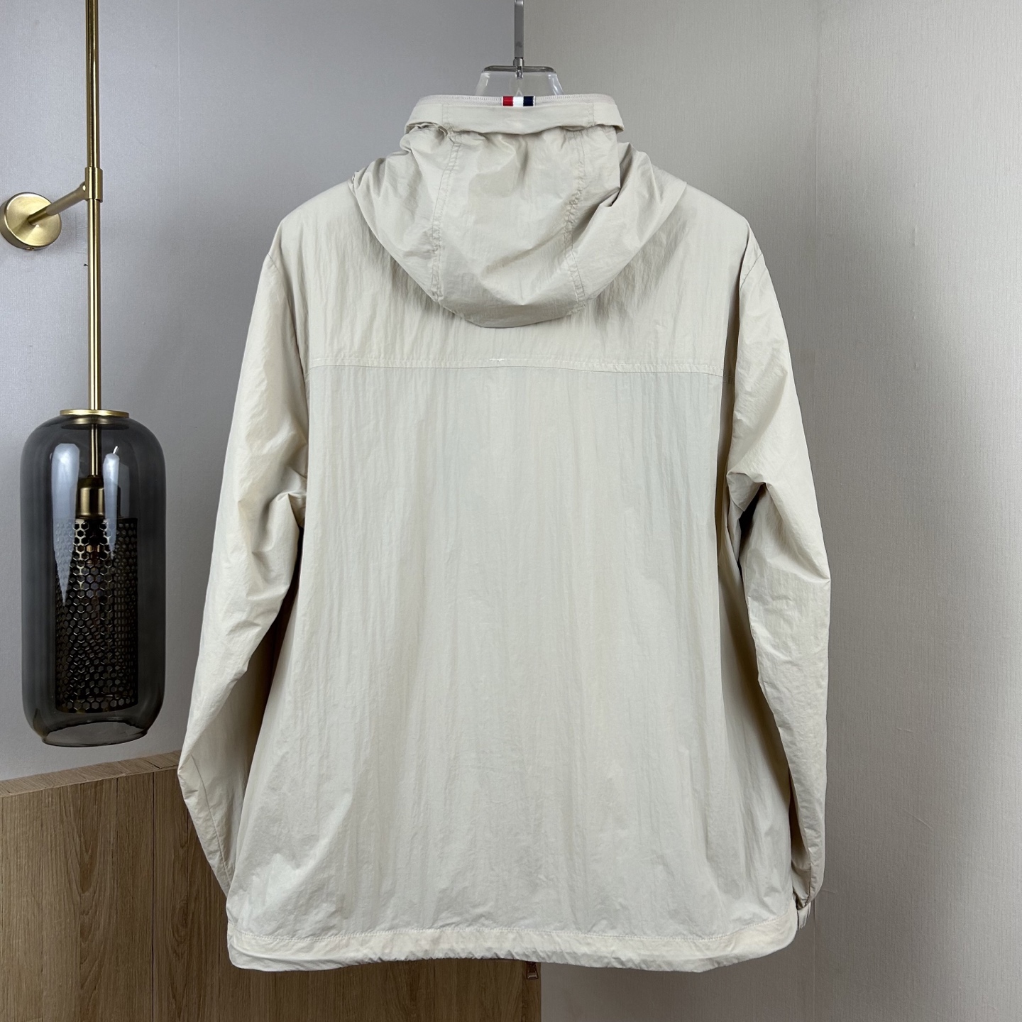 Moncler hooded zip-up jacket（MC2025004）