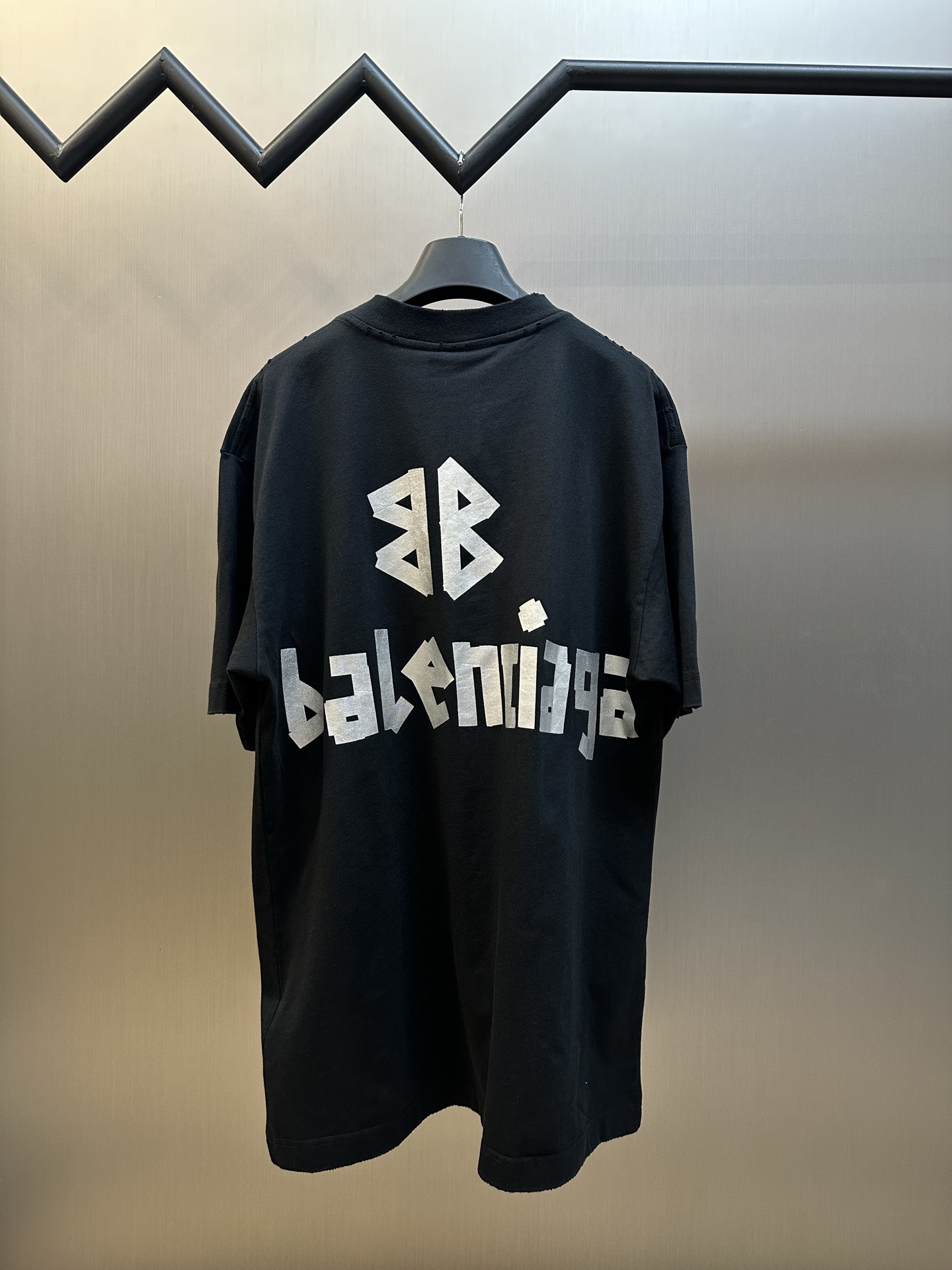 BALENCIAGA Tape Type T-Shirt Medium Fit "Beige" (764235TSVK19501）