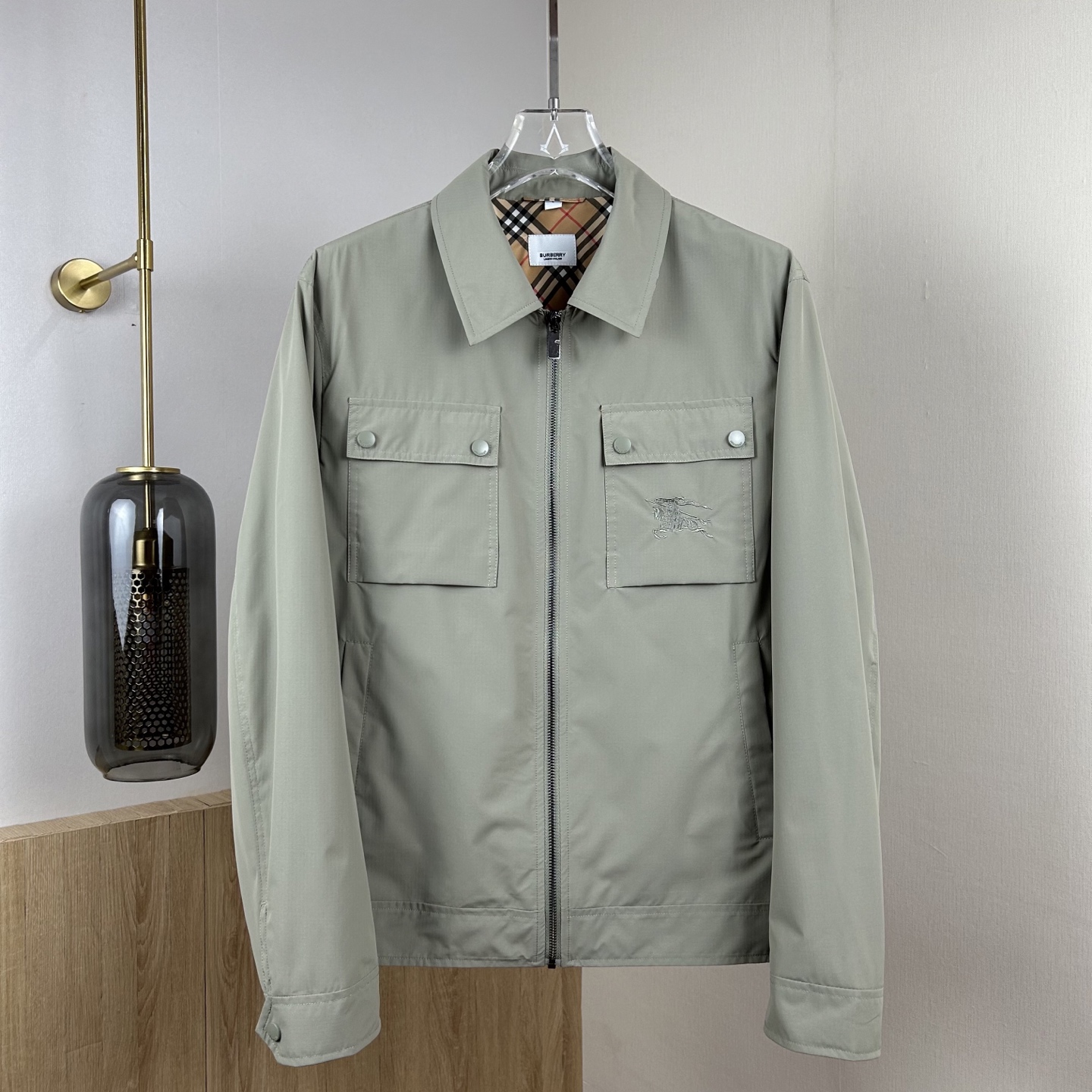 Burberry shirt collar zip-up jacket（BER2025004）