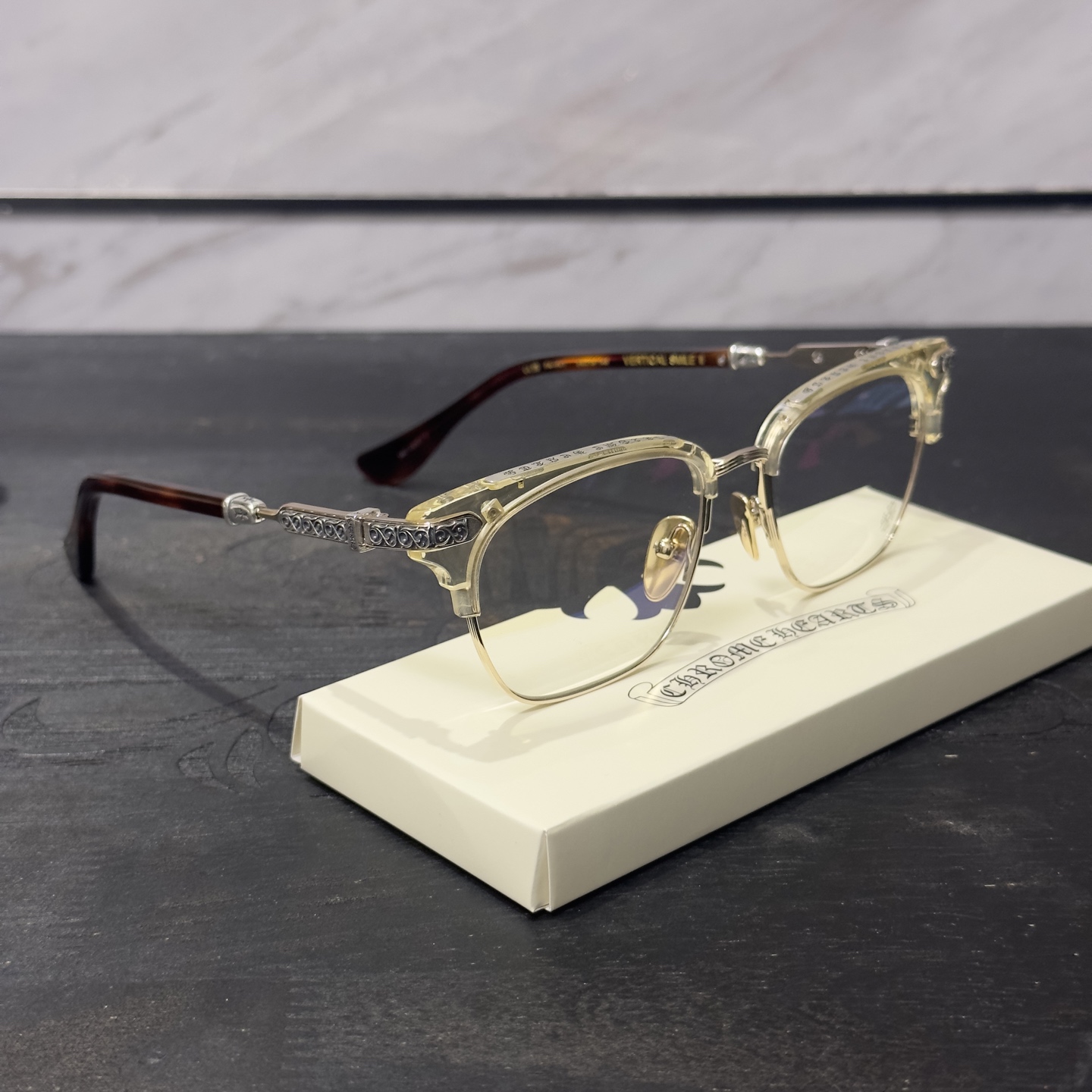 Chrome Hearts VERTICAL SMILE II/Side Eternity Vine Half-rimmed Glasses/Sunglasses/Eyeglasses(CHROME HEARTS 426)