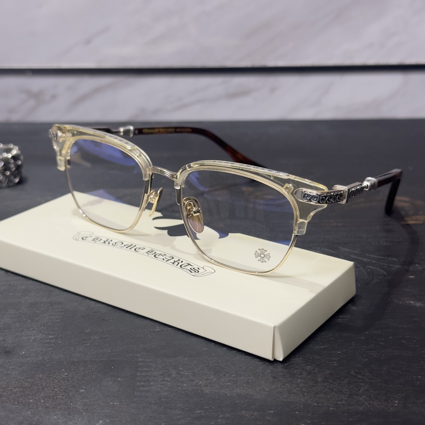 Chrome Hearts VERTICAL SMILE II/Side Eternity Vine Half-rimmed Glasses/Sunglasses/Eyeglasses(CHROME HEARTS 426)