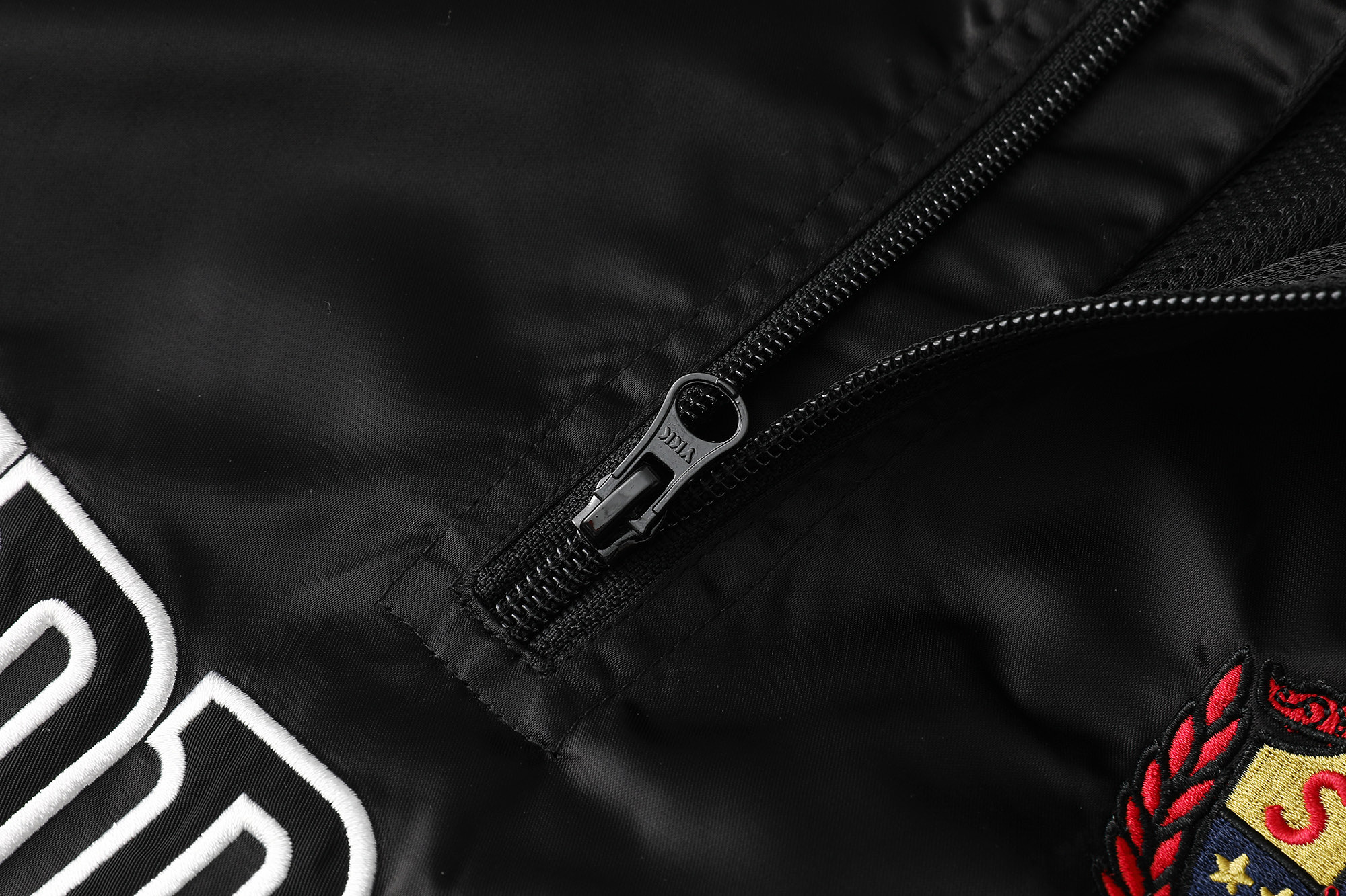 Supreme Satin Piping Pullover（SUP-SS25-133）