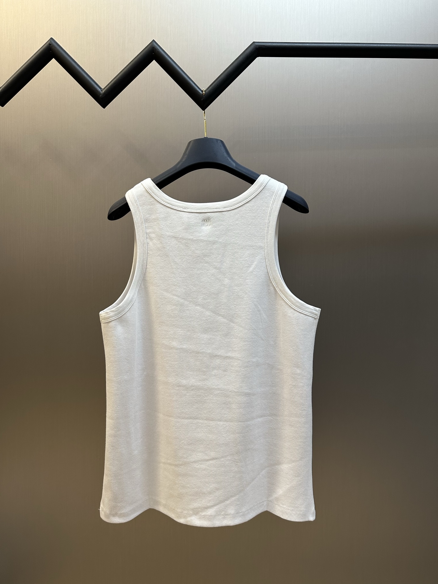 AMI PARIS Cotton Ribbed Vest（FTP811JE0117-045）