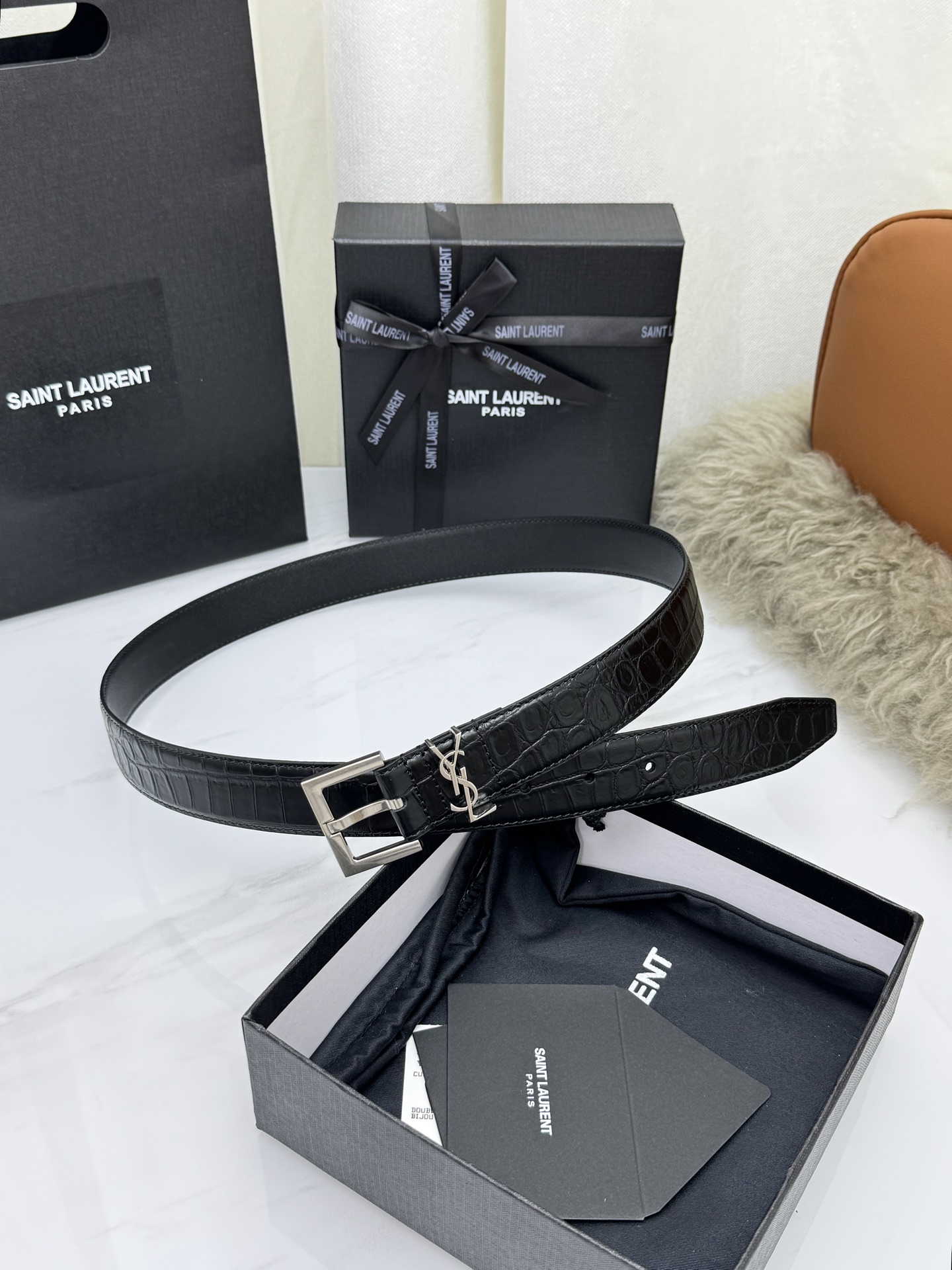 Saint Laurent YSL Cintura "Black"（634440DZE0E1000）
